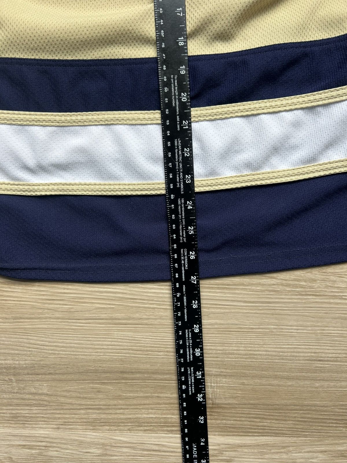 NHL Vintage Navy Hockey Jersey Size US L / EU 52-54 / 3 - 6 Thumbnail