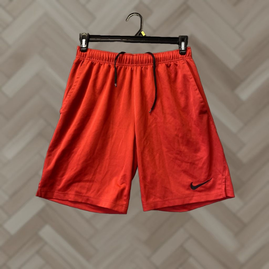 Nike Nike Athletic Shorts Mens M Red Black Pockets Training 55-39 Size US 31 - 1 Thumbnail