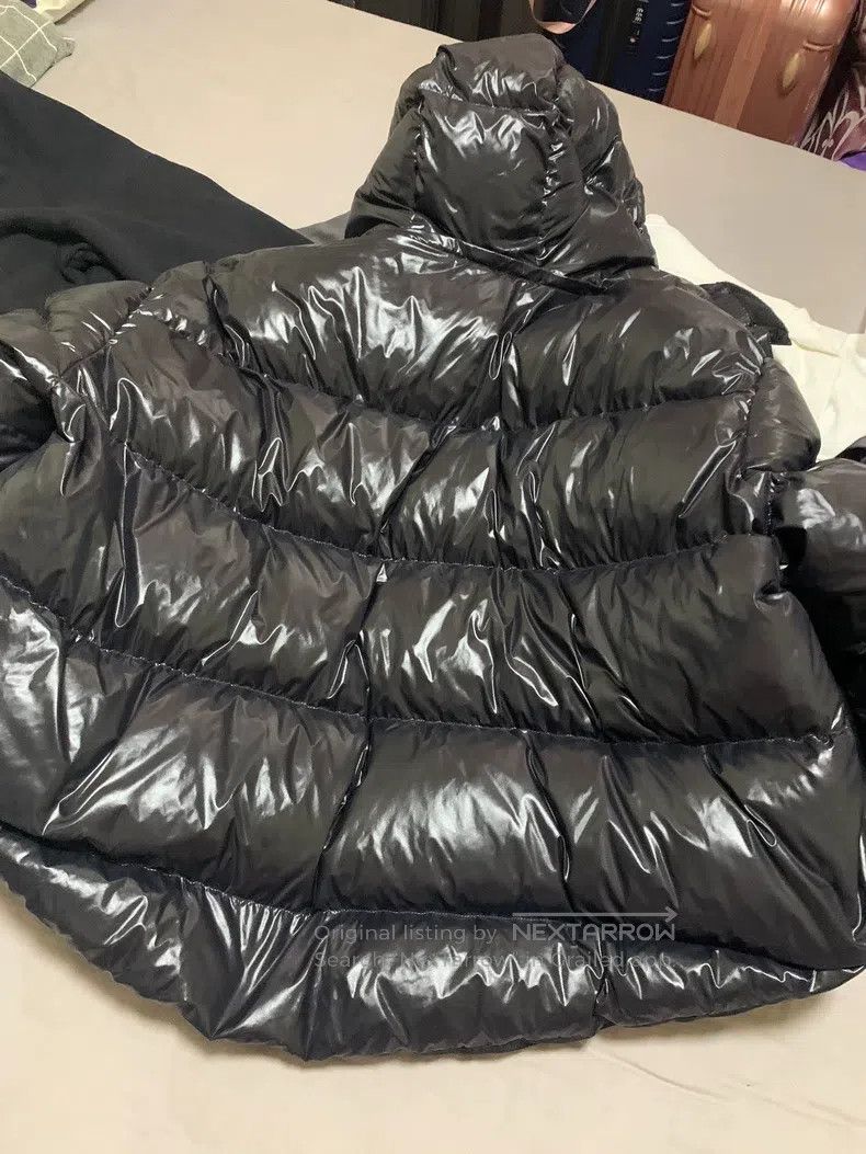 Valentino Valentino Down Size US M / EU 48-50 / 2 - 2 Thumbnail