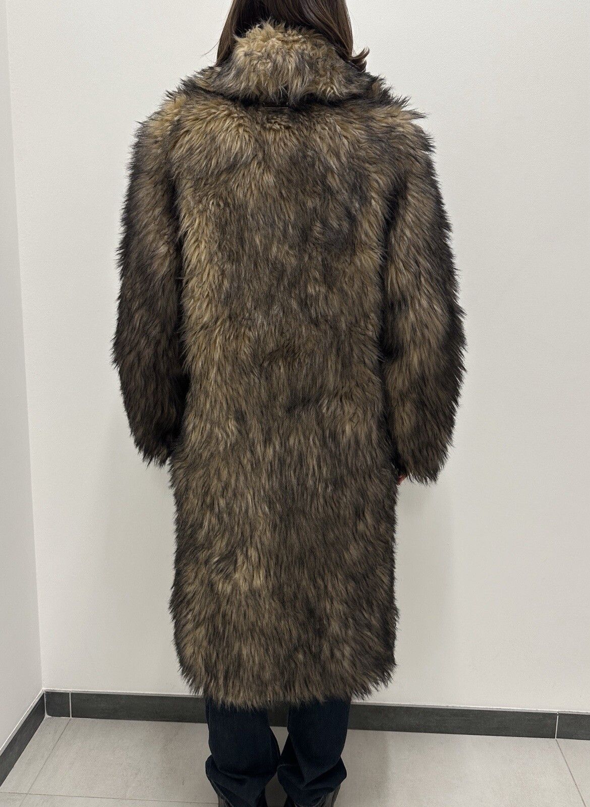 H&M × Paco Rabanne Paco Rabane H&M Faux Fuzzy Fur Long Coat Rare Size S / US 4 / IT 40 - 9 Thumbnail