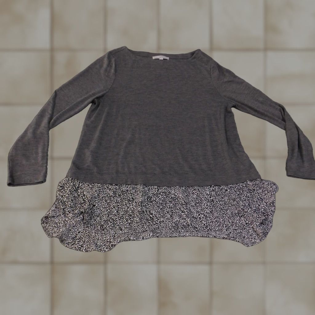 Loft VINTAGE LOFT Sweater Womens XL Gray Black Leopard Print Hem Long Sleeve Lightweight Top Size XL / US 12-14 / IT 48-50 - 1 Thumbnail