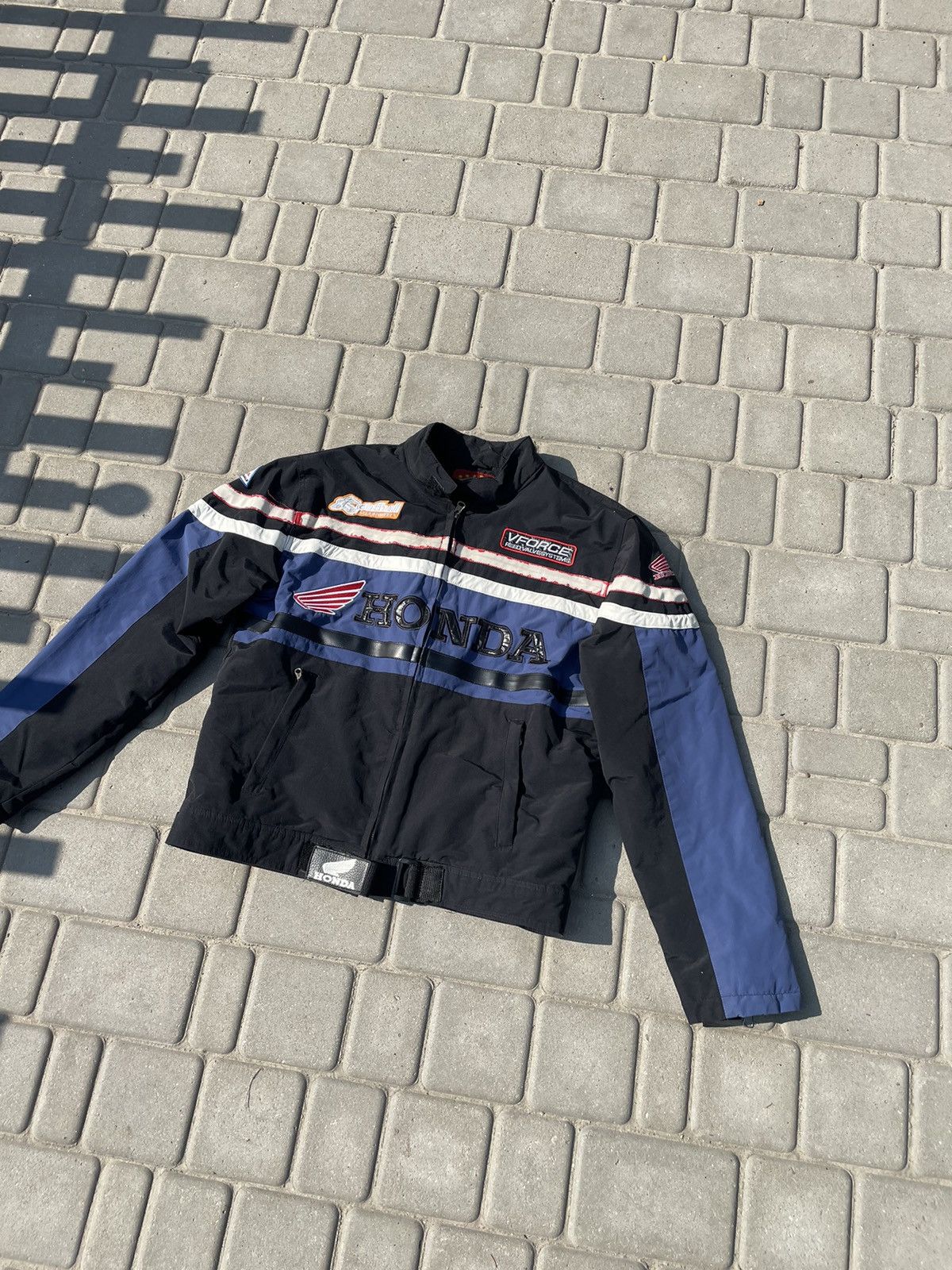 Formula 1 90s Honda Racing jacket in red and black, featuring Size US XS / EU 42 / 0 - 1 Thumbnail