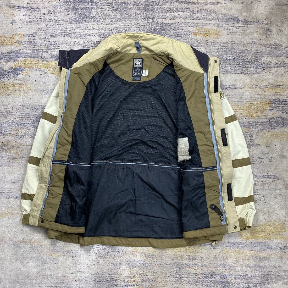 Nike ACG vintage nike acg jacket Size US L / EU 52-54 / 3 - 11 Thumbnail