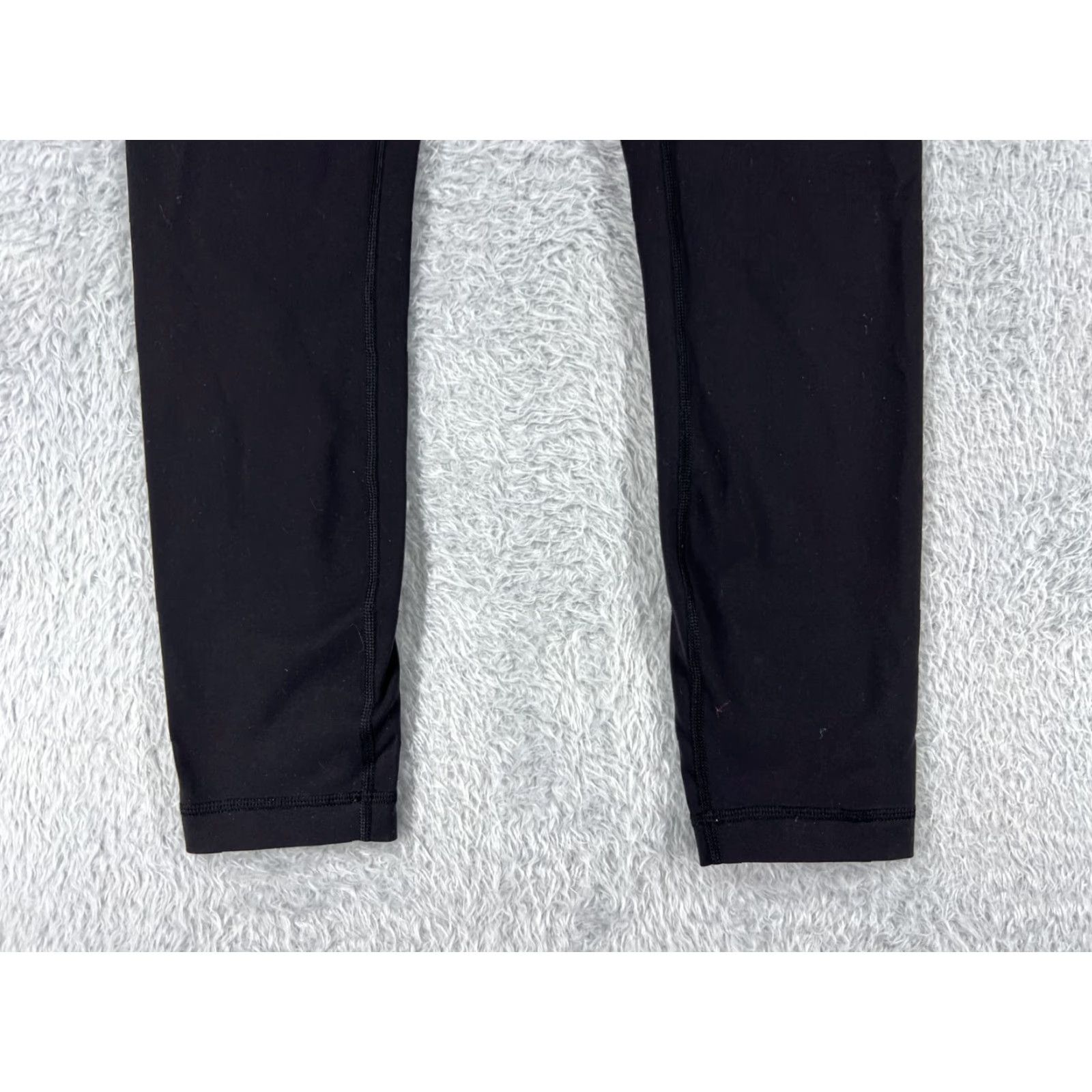 Lululemon Lululemon Wunder Under Pants Women 6 Black Cropped 25" Inseam Stretch Yoga Gym Activewear Straight Leg Size 28" / US 6 / IT 42 - 2 Thumbnail