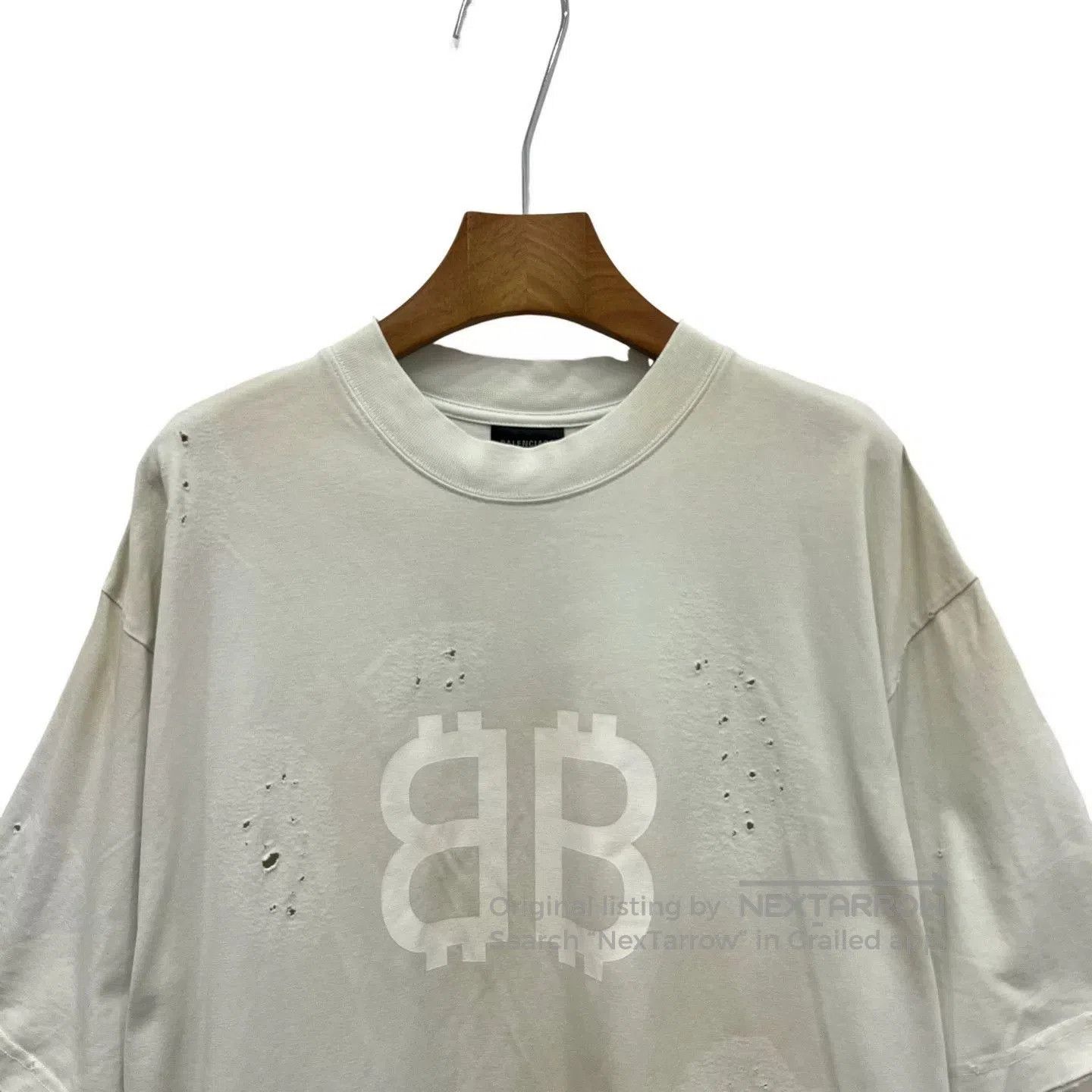 Balenciaga Balenciaga Bitcoin Distressed Short Sleeve. Size US L / EU 52-54 / 3 - 2 Thumbnail
