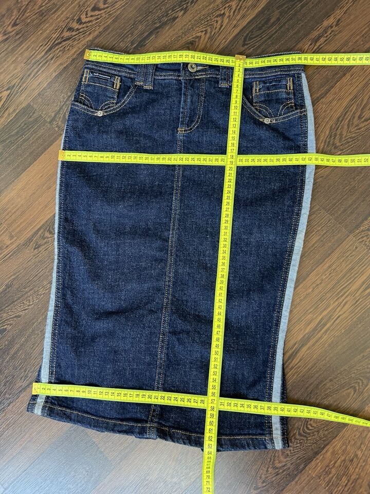 Dolce & Gabbana Dolce & Gabbana Knee Length Denim Skirt Blue Size S Size 28" / US 6 / IT 42 - 17 Thumbnail