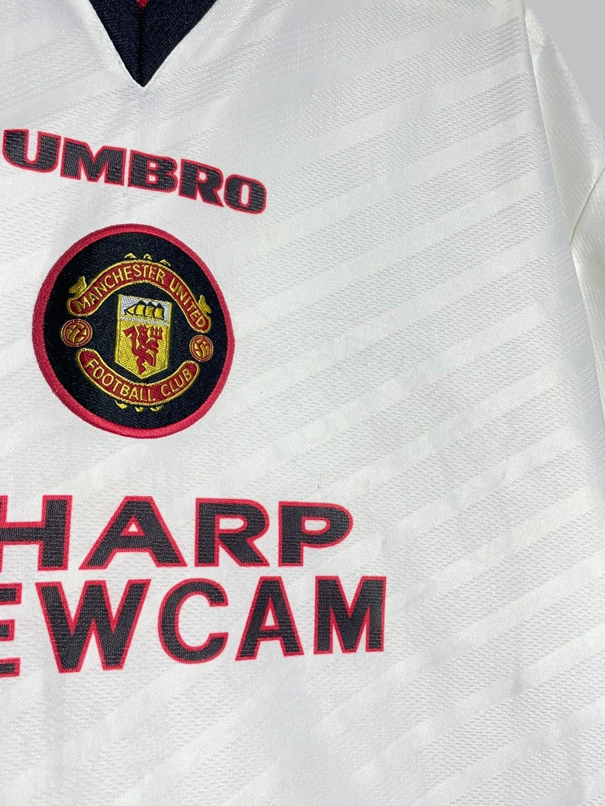 Umbro × Vintage Manchester United Umbro 1996/97 Away Vintage Football Shirt Size US M / EU 48-50 / 2 - 5 Thumbnail