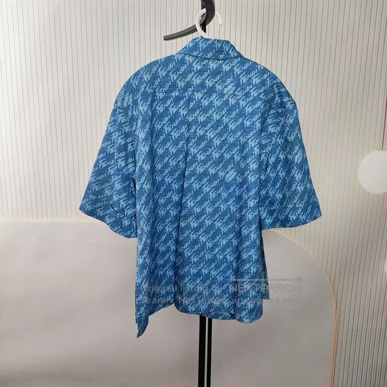 Fendi Fendi Denim Collar Printed Short-Sleeve Shirt Size XXS / US 00 / IT 34 - 2 Thumbnail