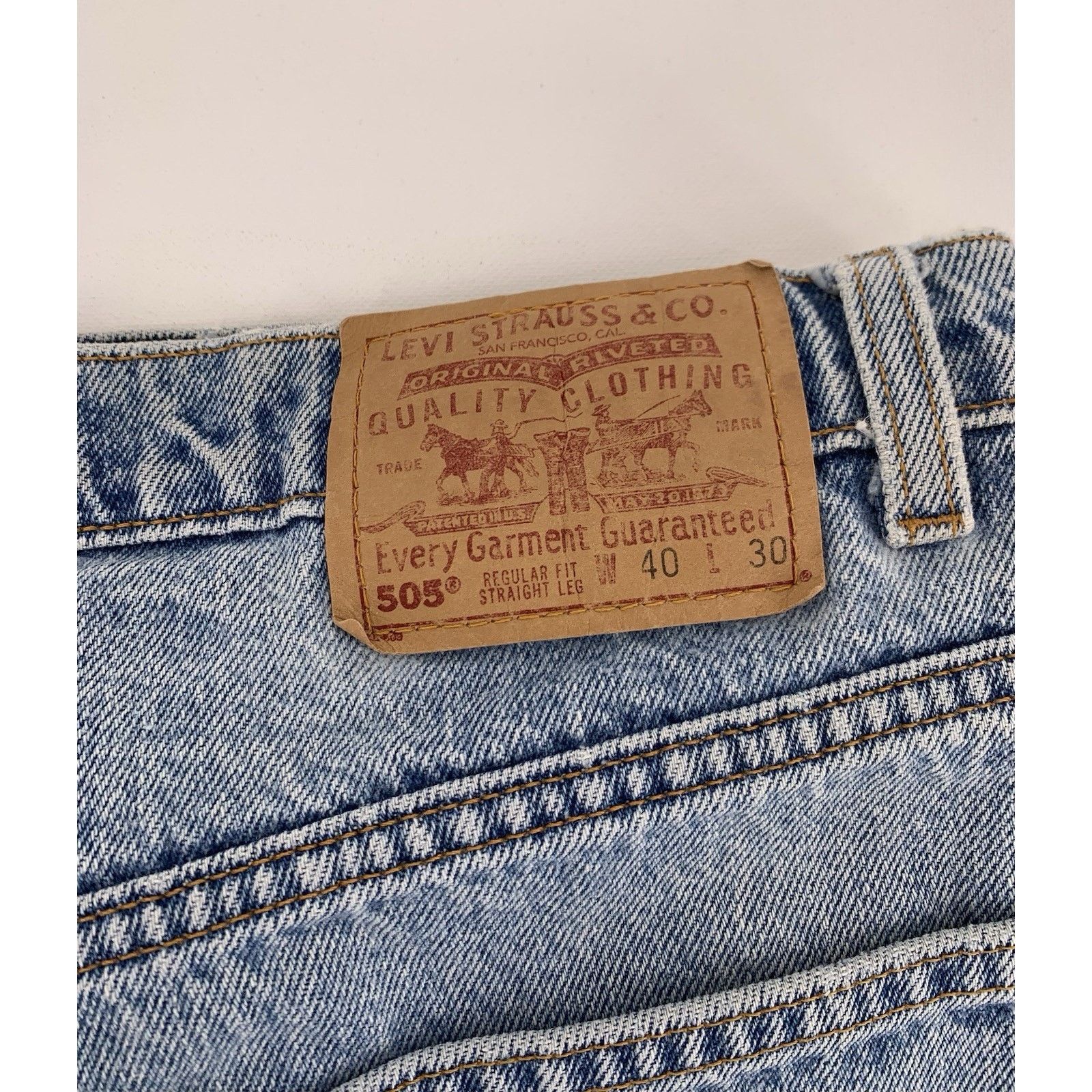 Levi's VTG Levi's 505 36x30" Blue Jeans Y2K MADE IN USA Distressed Size US 36 / EU 52 - 5 Thumbnail