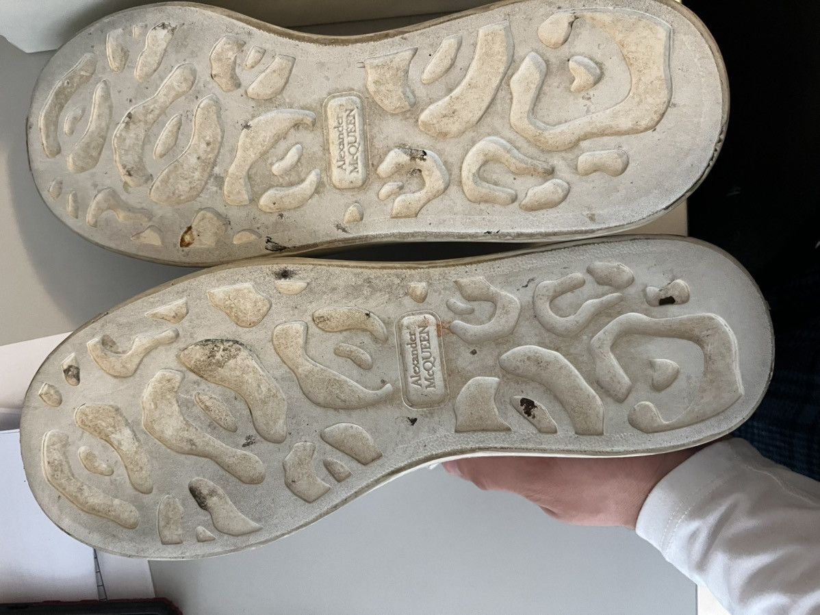 Alexander McQueen Alexander McQueen Larry Oversized Sneakers Size US 12 / EU 45 - 7 Thumbnail