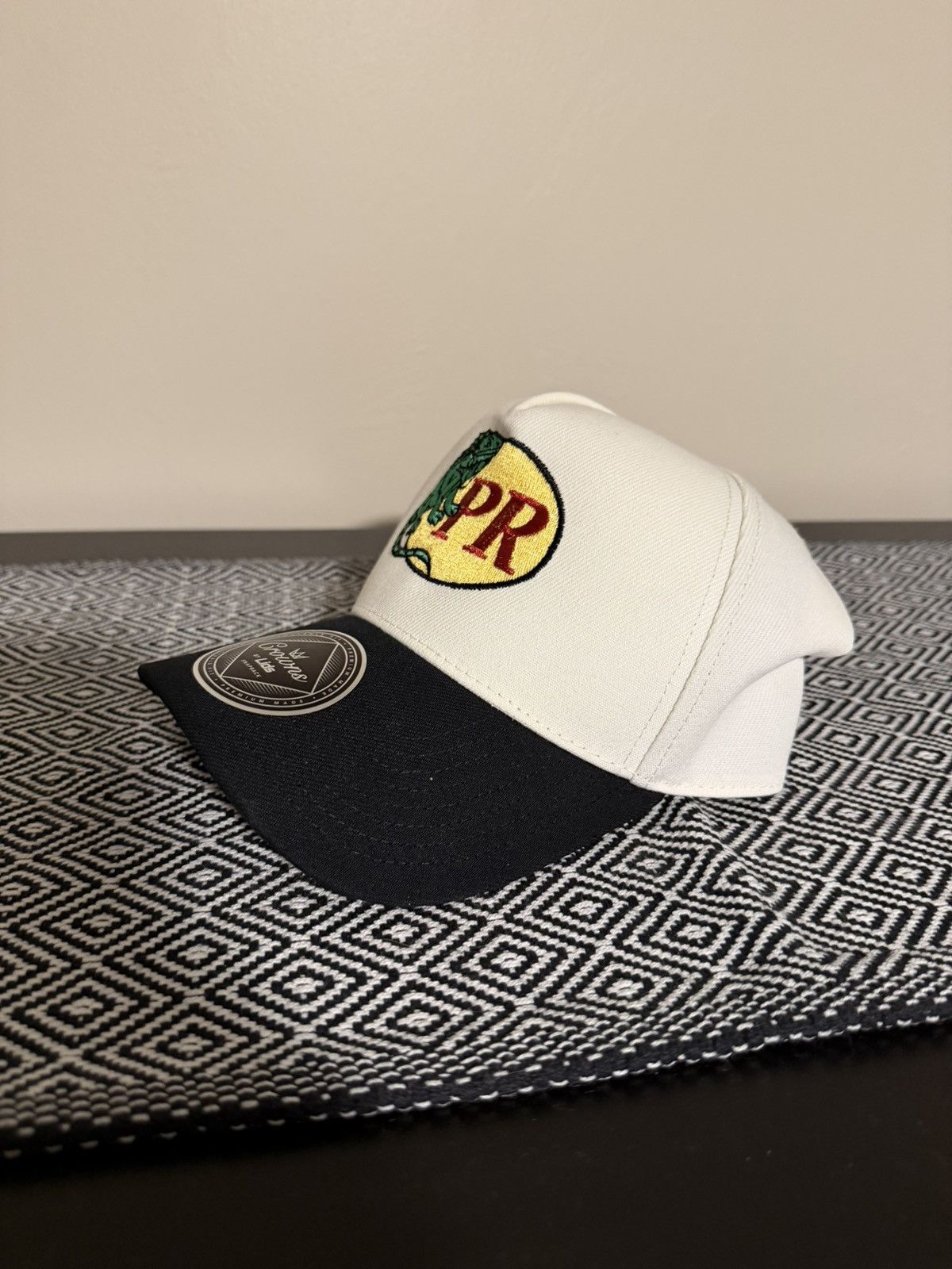 Lids Puerto Rico Iguana Custom SnapBack Size ONE SIZE - 2 Thumbnail