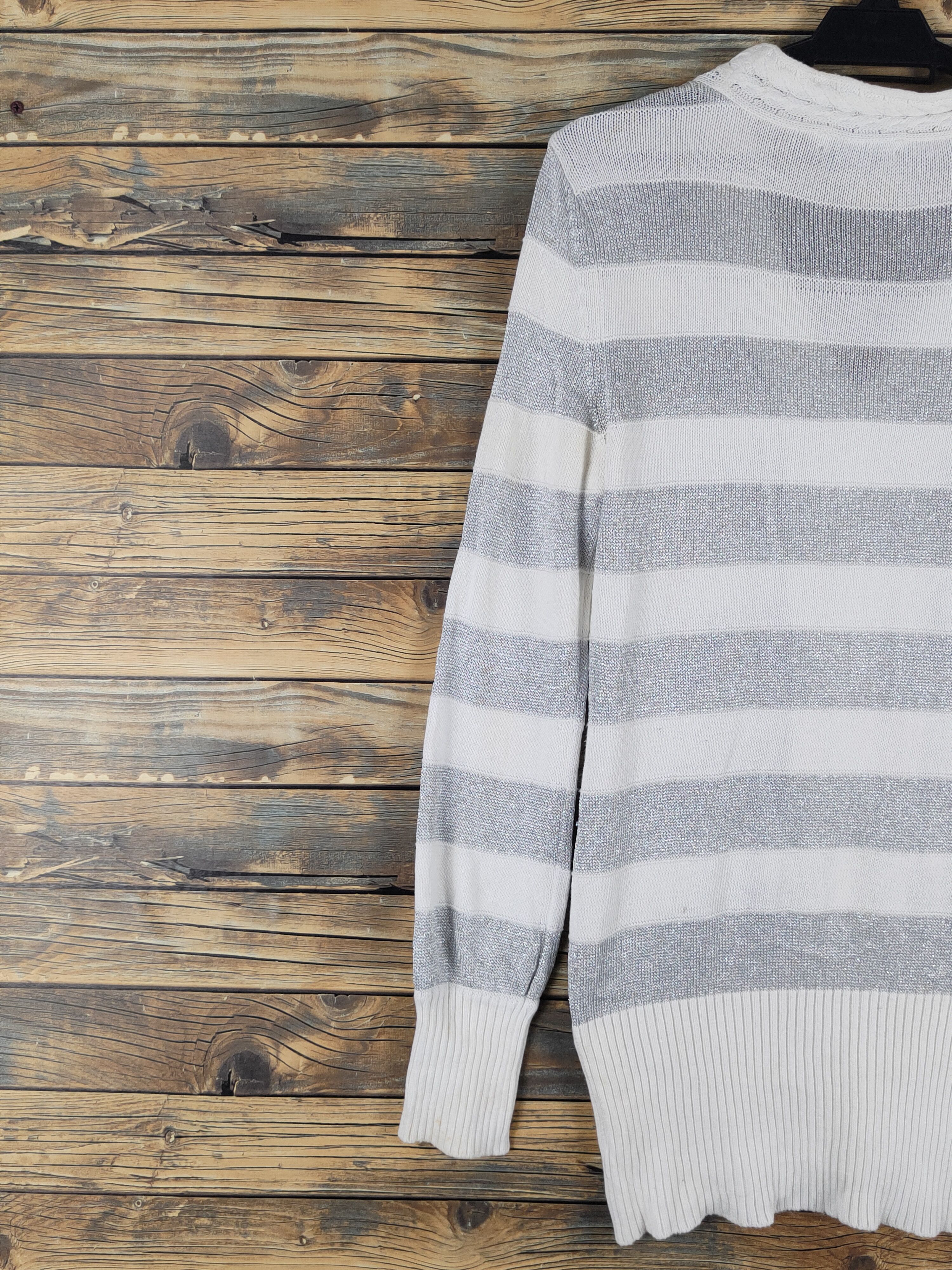Burberry × Homespun Knitwear × Japanese Brand Burberry White Knitwear Sweatshirts #W1465 Size XS / US 0-2 / IT 36-38 - 9 Thumbnail
