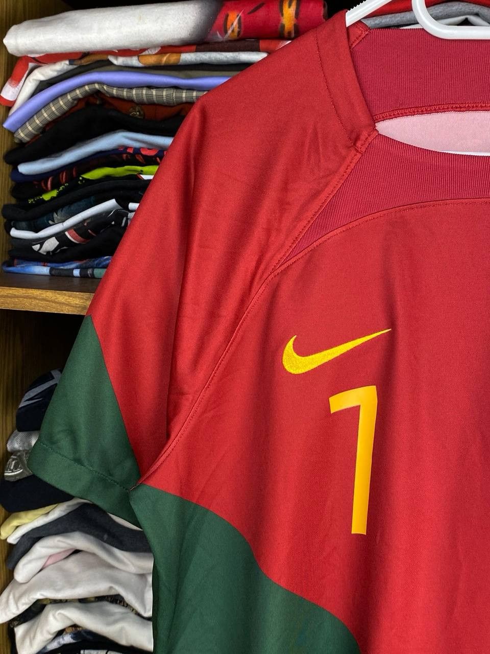 Nike 2022 2023 | Ronaldo 7# Portugal Nike Vintage Jersey Size US L / EU 52-54 / 3 - 3 Thumbnail