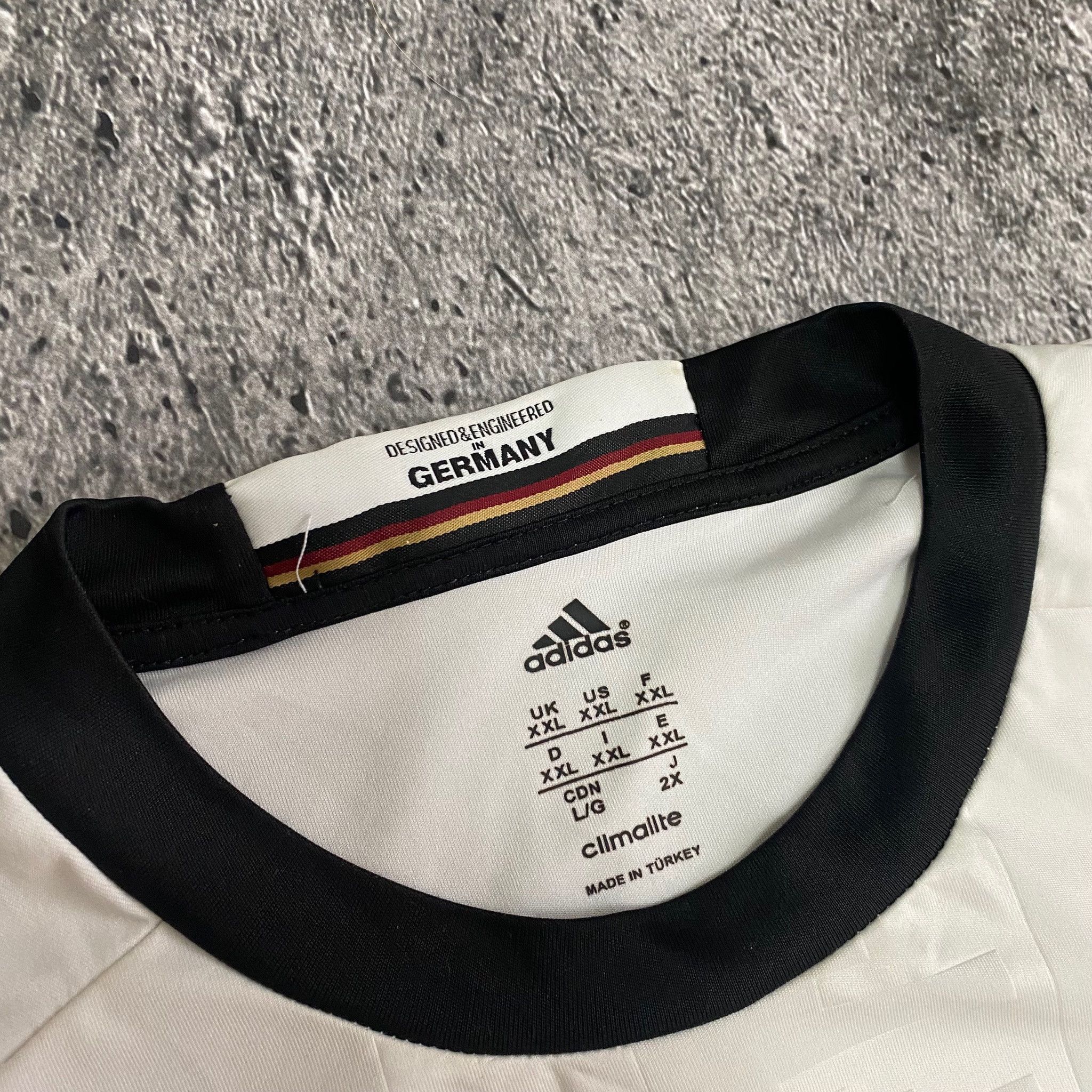 Adidas Germany Thomas Muller 13 Fifa World Cup Soccer Team Jersey Size US XXL / EU 58 / 5 - 3 Thumbnail