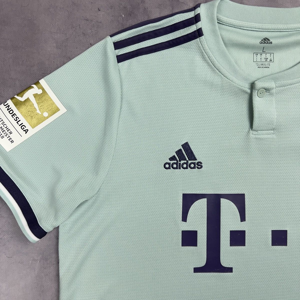 Other Rare! Adidas Fc Bayern Munchen Soccer Jersey Shirt Away Size US L / EU 52-54 / 3 - 4 Thumbnail