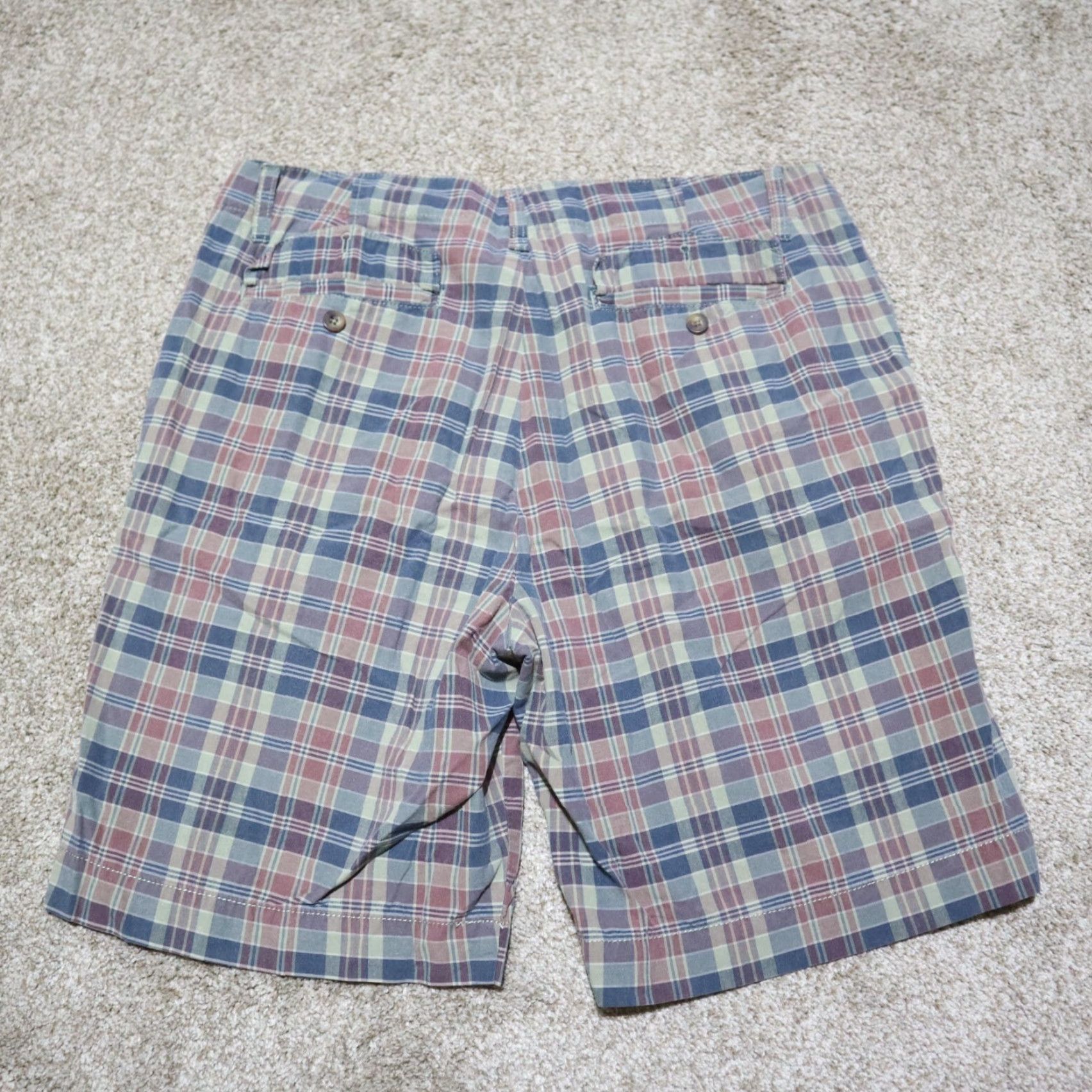 Tommy Hilfiger Tommy Hilfiger Bermuda Shorts Plaid Casual Men Size 34 Multicolor Pocket Zipper Logo Front Flat Front Regular Inseam 10 Charm Size US 34 / EU 50 - 6 Thumbnail