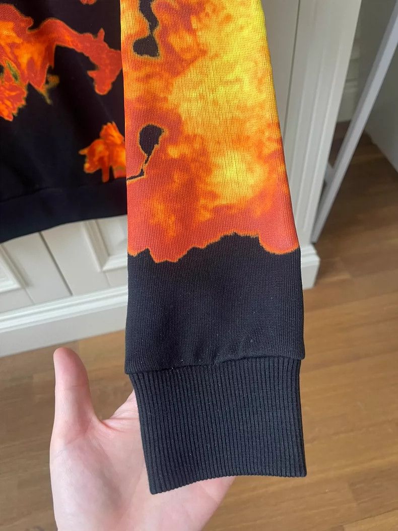 Givenchy Givenchy Men's Black Cotton Orange Spark Print Crewneck Sw Size US XS / EU 42 / 0 - 2 Thumbnail