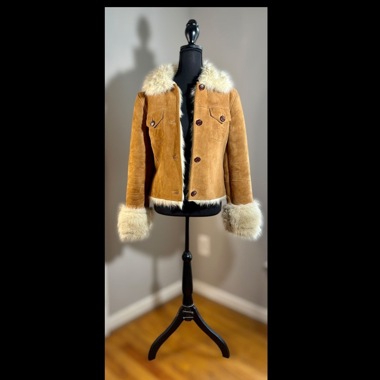Ugg Ugg tan and cream vintage Size M / US 6-8 / IT 42-44 - 2 Thumbnail