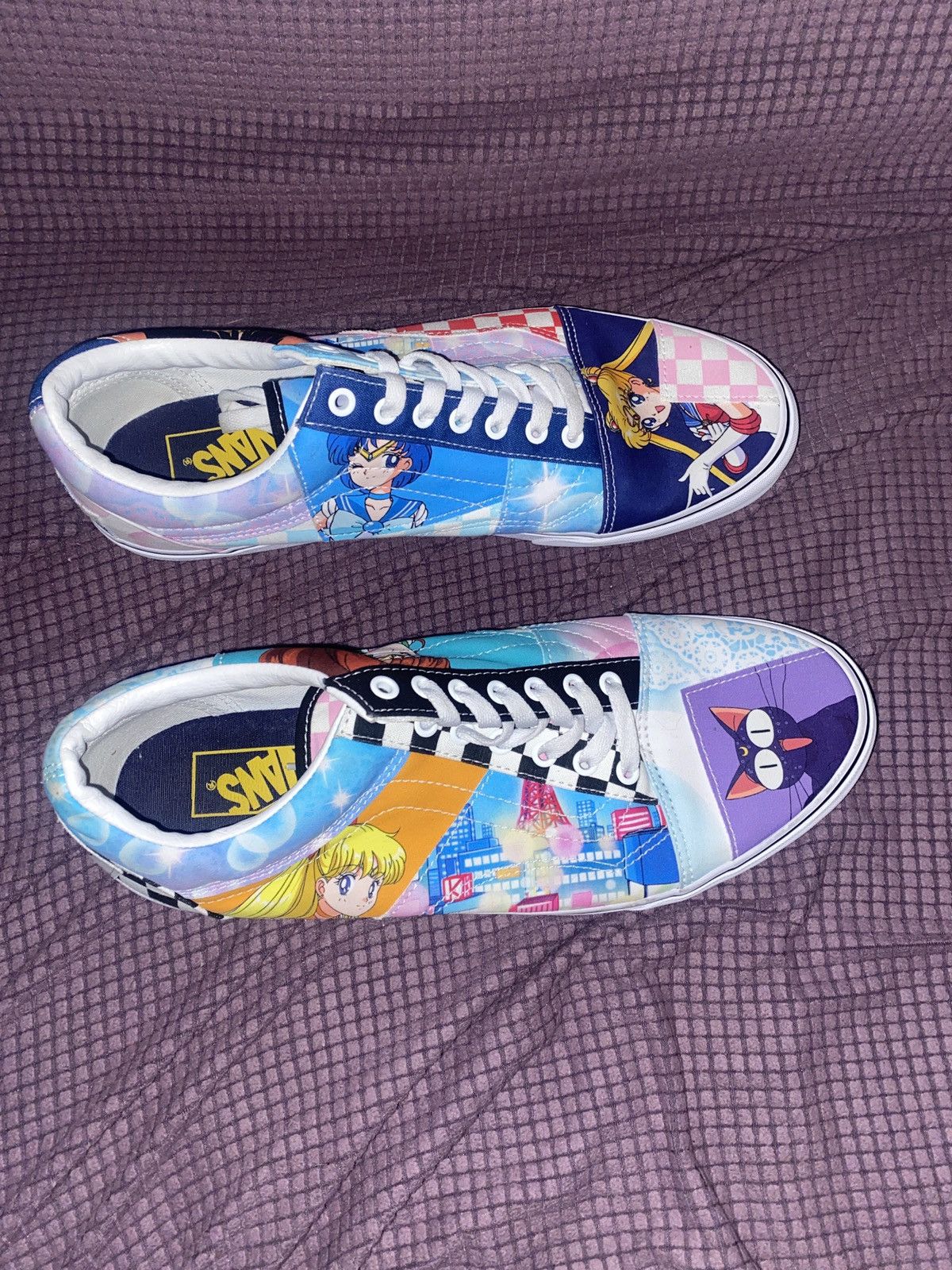 Vans Sailor Moon x Vans Size US 13 / EU 46 - 2 Thumbnail