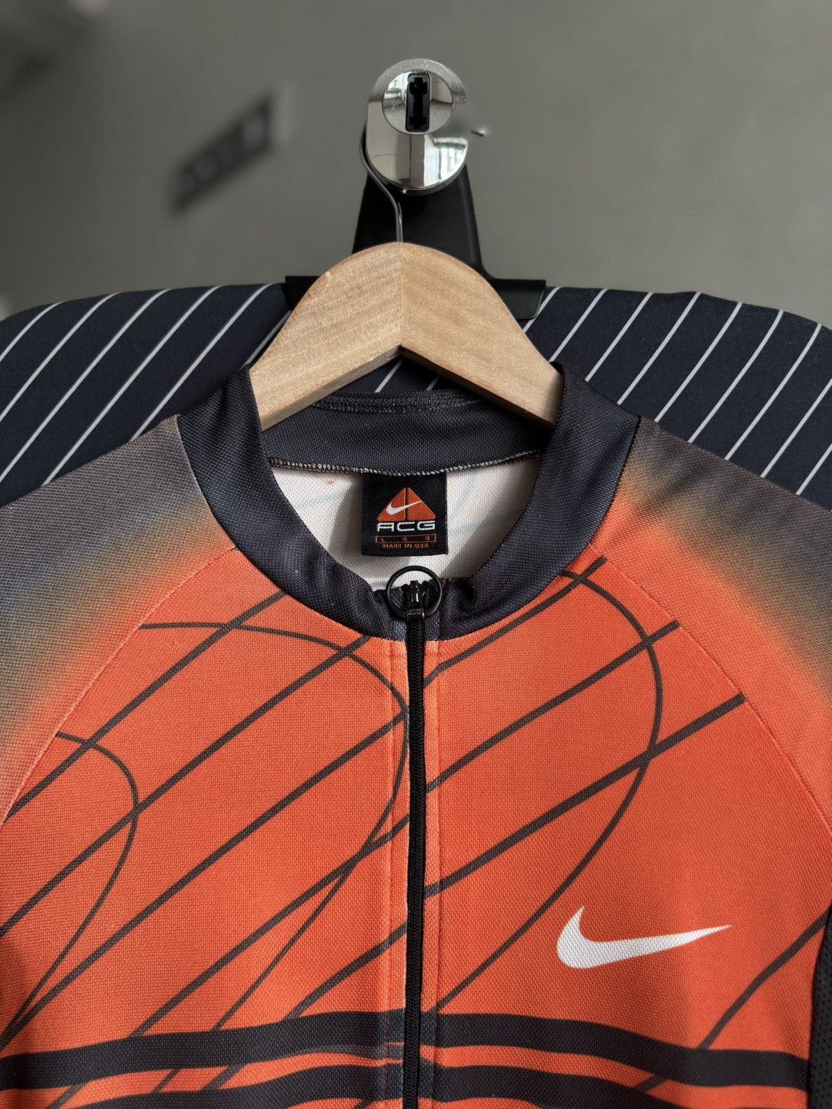 Nike ACG Nike ACG Vintage Logo Sports Blockcore Zip Jersey Cycling Size US L / EU 52-54 / 3 - 4 Thumbnail