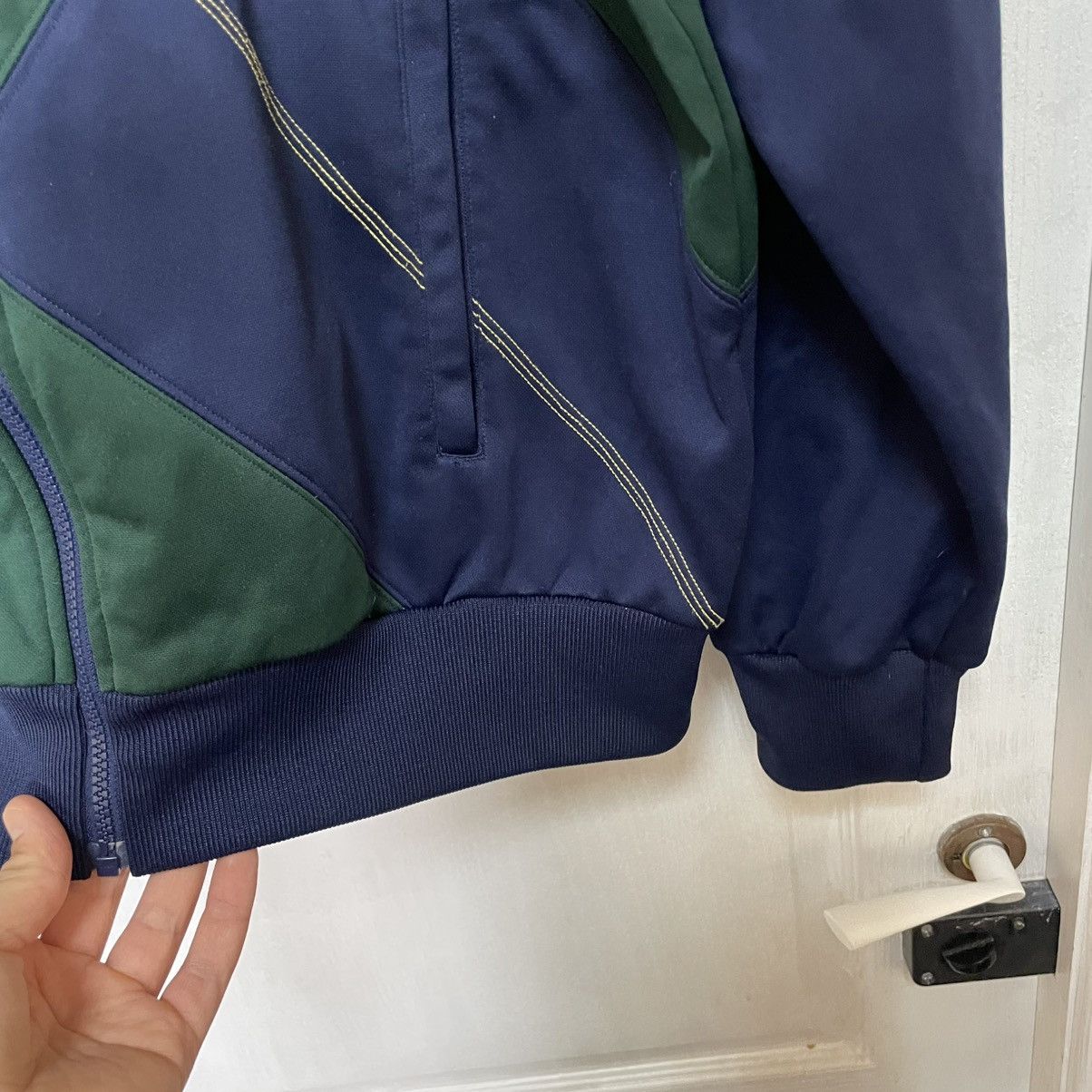 Adidas × Vintage Rare 90s Limited Adidas Jacket vintage bomber sweatshirt zip Size US XL / EU 56 / 4 - 4 Thumbnail
