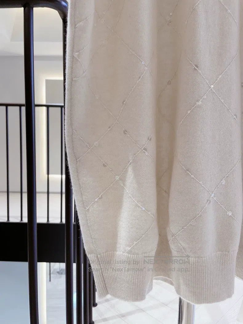 Other Brunello Cucinelli Sequined Diamond Pattern Beige Cashmere Size S / US 4 / IT 40 - 4 Thumbnail