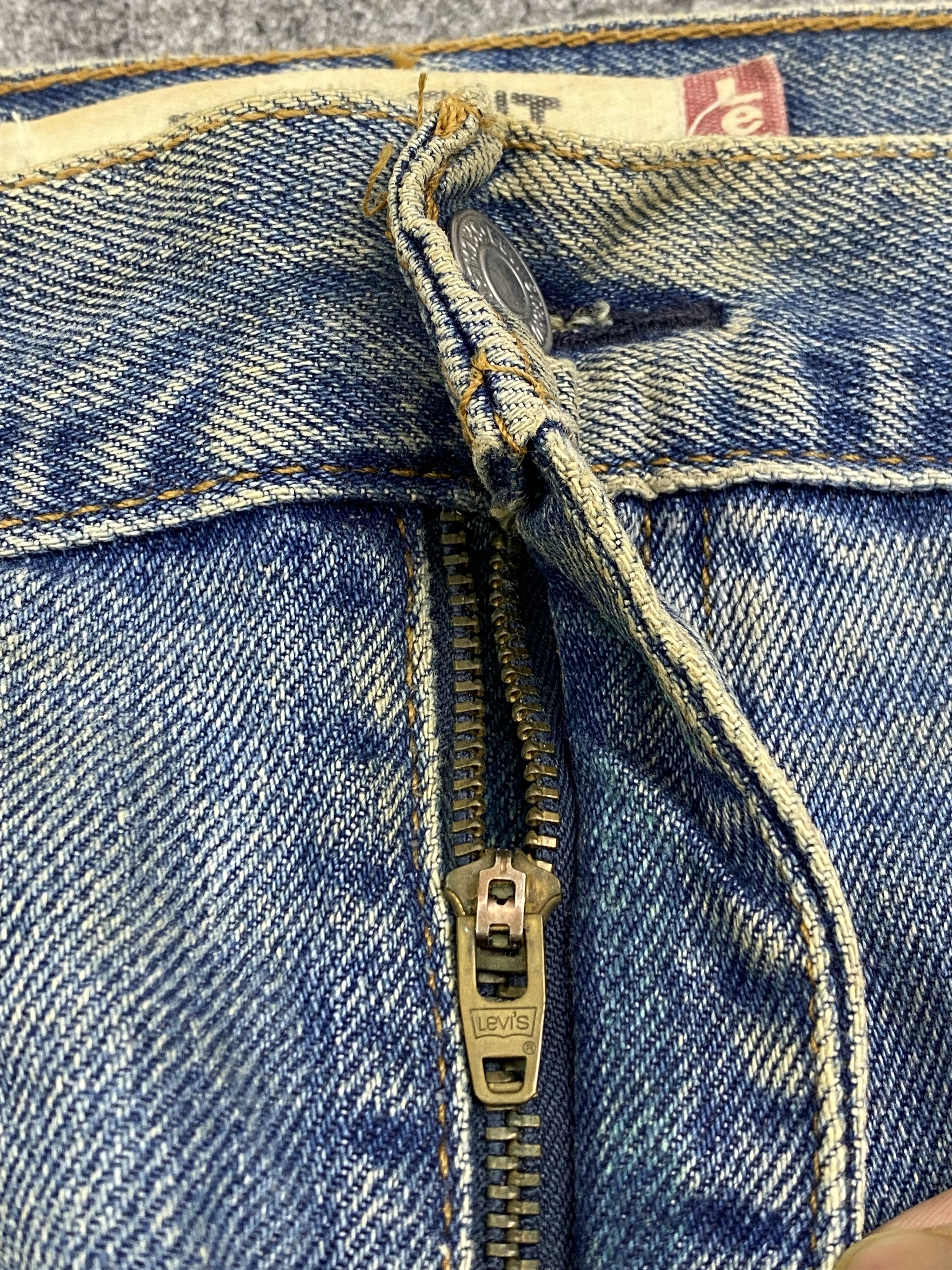 Levi's × Vintage Vintage Levis 517 Rusty Flared Dirty Jeans Size US 42 / EU 58 - 16 Thumbnail