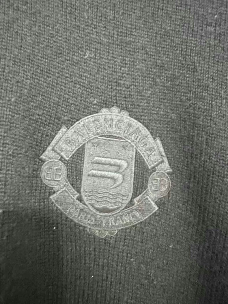 Balenciaga Balenciaga Black double hook embroidered logo sweater Size US XS / EU 42 / 0 - 2 Thumbnail