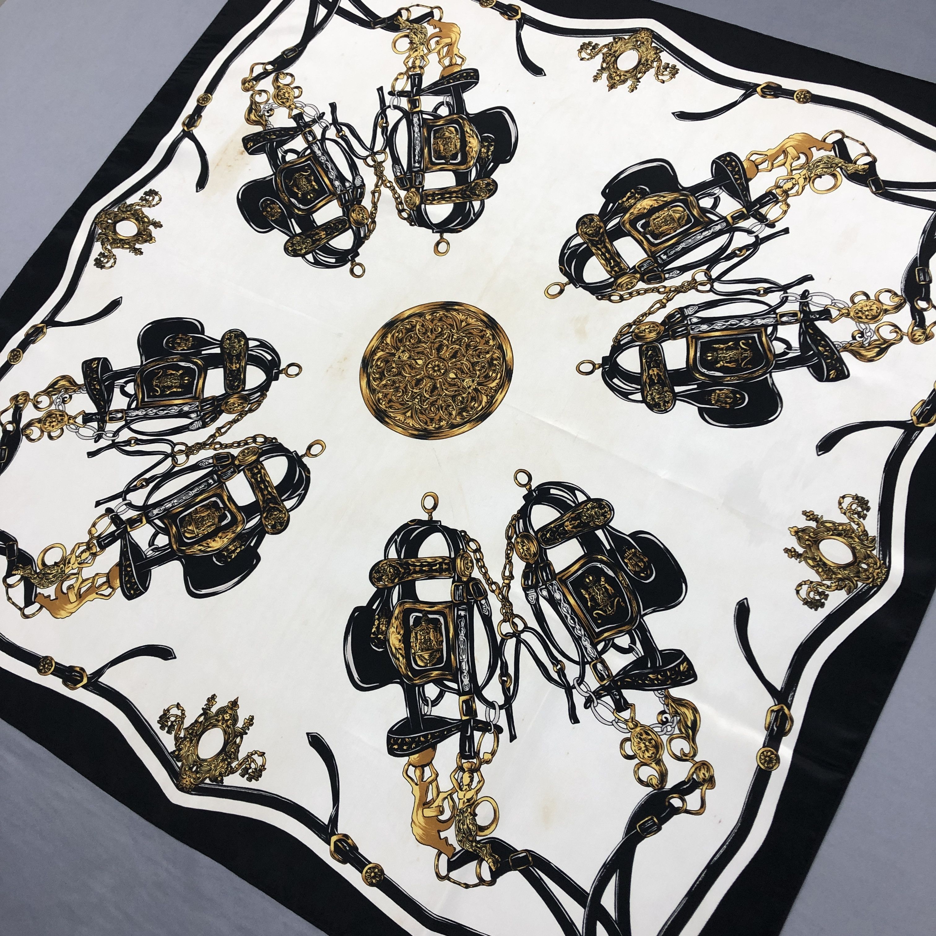 Japanese Brand Vintage Horse SILK Scarf Twill Stole Wraps Scarves Size ONE SIZE - 3 Thumbnail