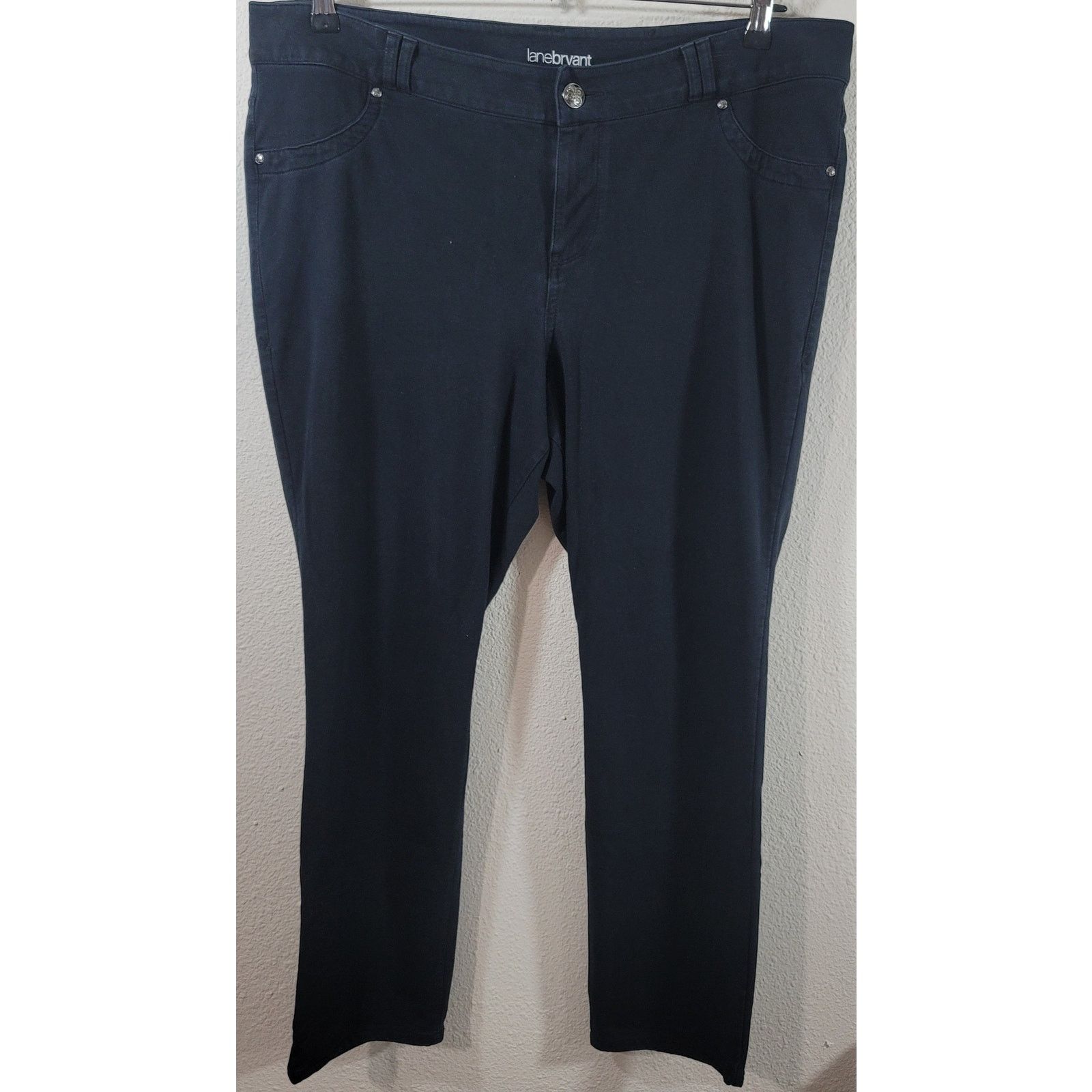 Other Lane Bryant Black Flat Front Jeggings 20 Lightweight Tapered Size 42" / US 20 - 1 Thumbnail
