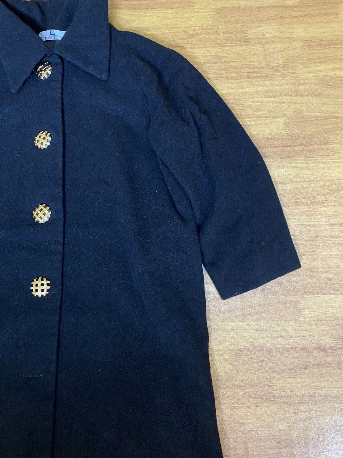 Givenchy Vintage Givenchy Accessories black coat jacket Size M / US 6-8 / IT 42-44 - 2 Thumbnail
