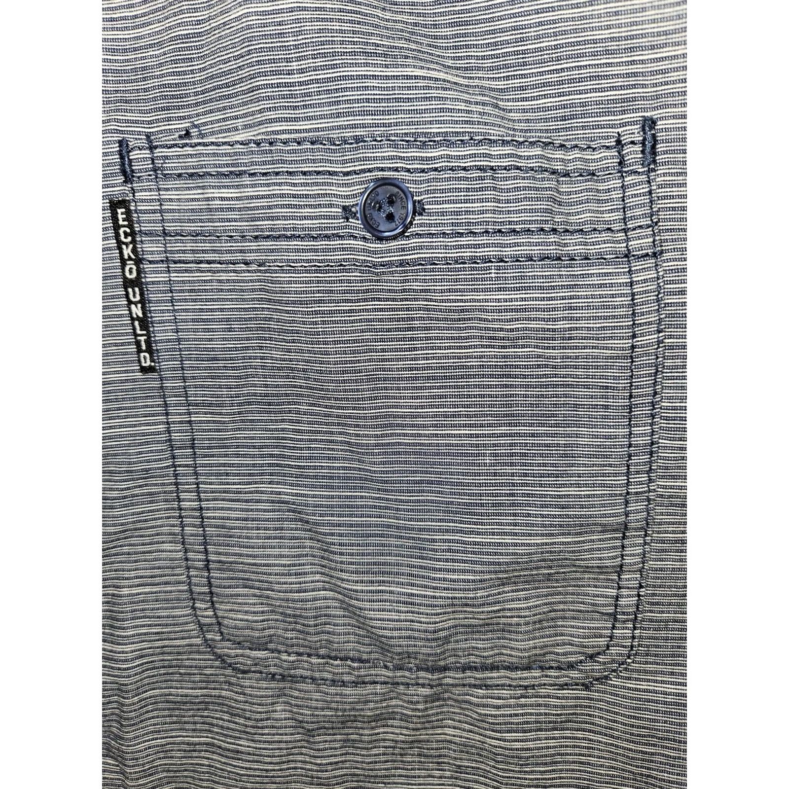 Ecko Unltd. Ecko Unltd Shirt Mens XL Gray Short Sleeve Button Up Casual Striped Pocket 90s City Mens Size US XL / EU 56 / 4 - 5 Thumbnail