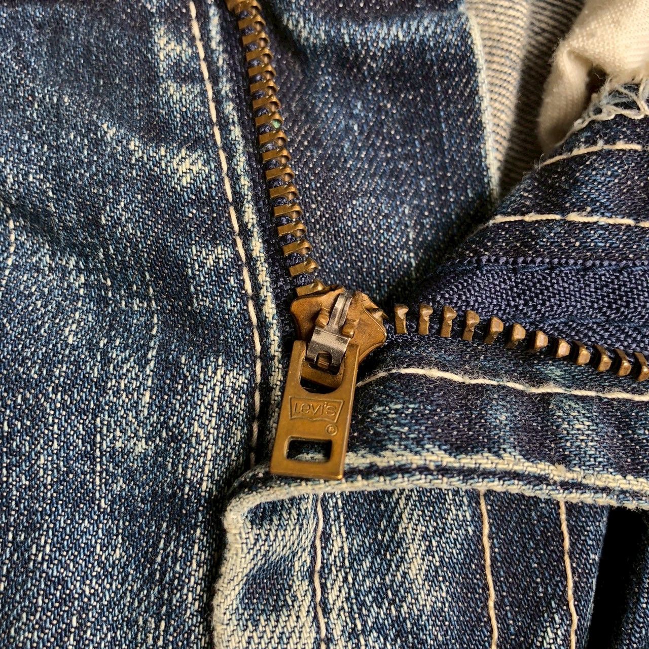 Levi's Vintage Levi’s Sashiko Boro Patch Distressed Denim W33 Size US 31 - 13 Thumbnail