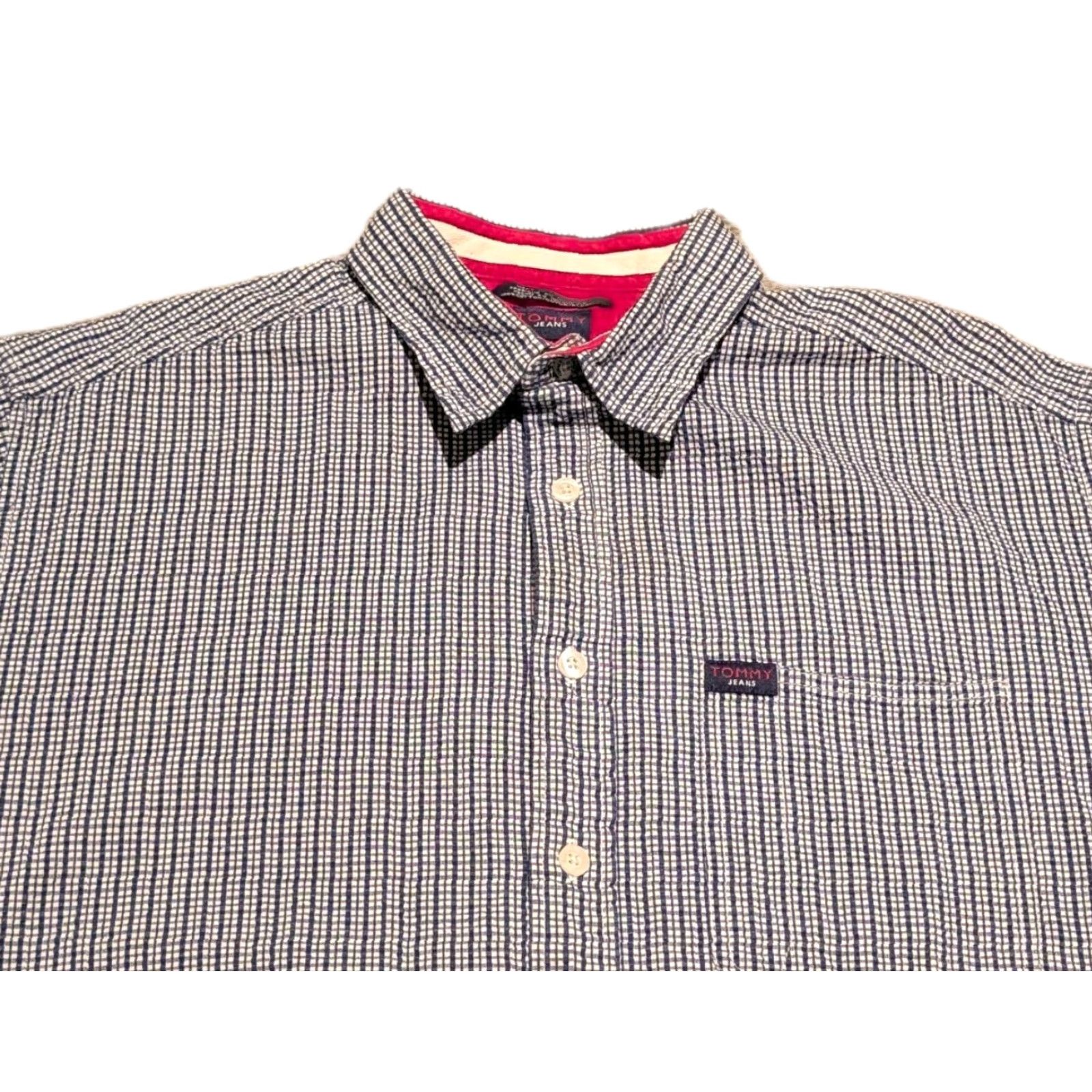 Tommy Hilfiger VINTAGE Tommy Hilfiger Button-Up Shirt Short Sleeve Seersucker Check Navy Crinkle L 90s Men’s Shirt Size US L / EU 52-54 / 3 - 2 Thumbnail
