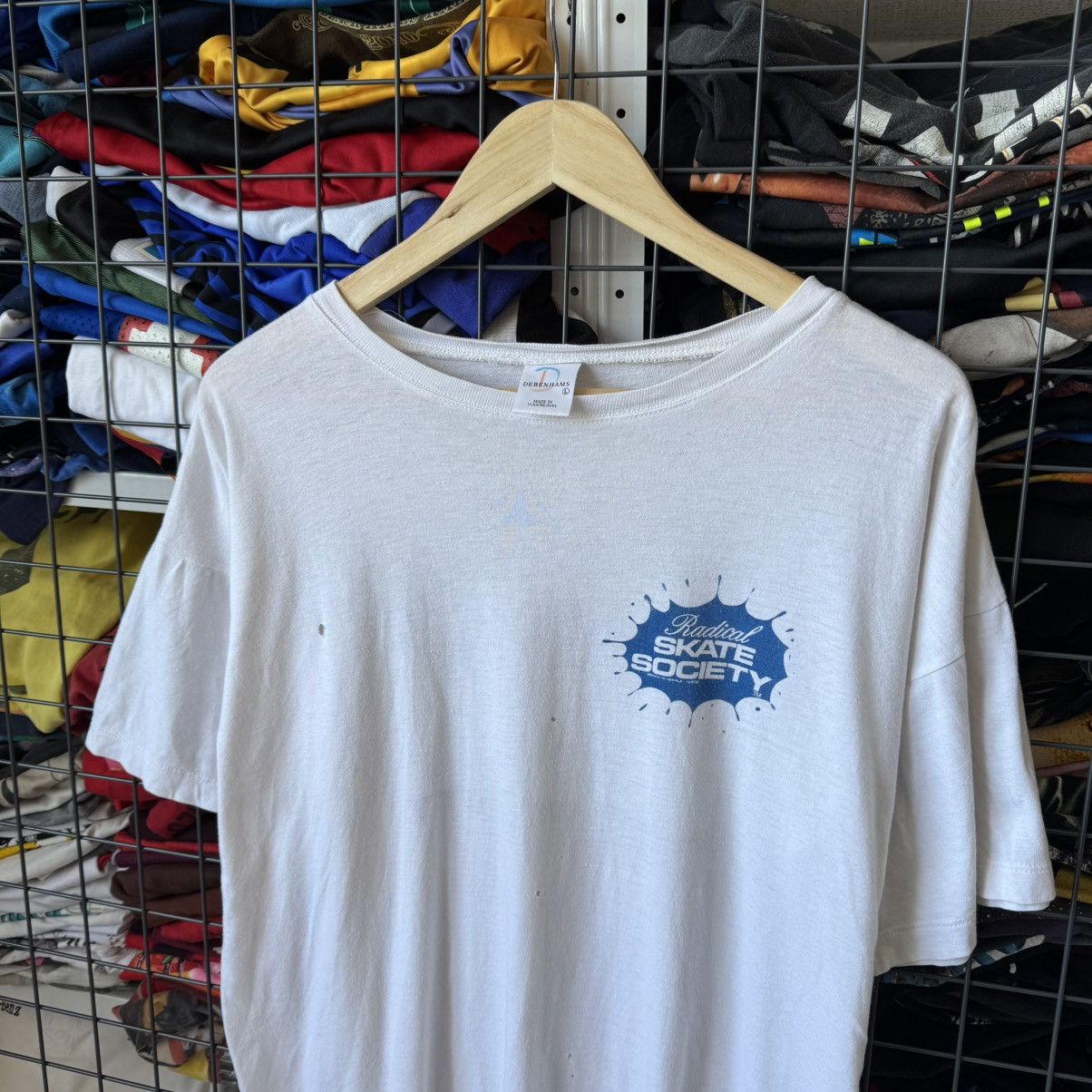 Vintage Vintage 1988 Skate Society x Dennis the Menace T-shirt Size US L / EU 52-54 / 3 - 4 Thumbnail