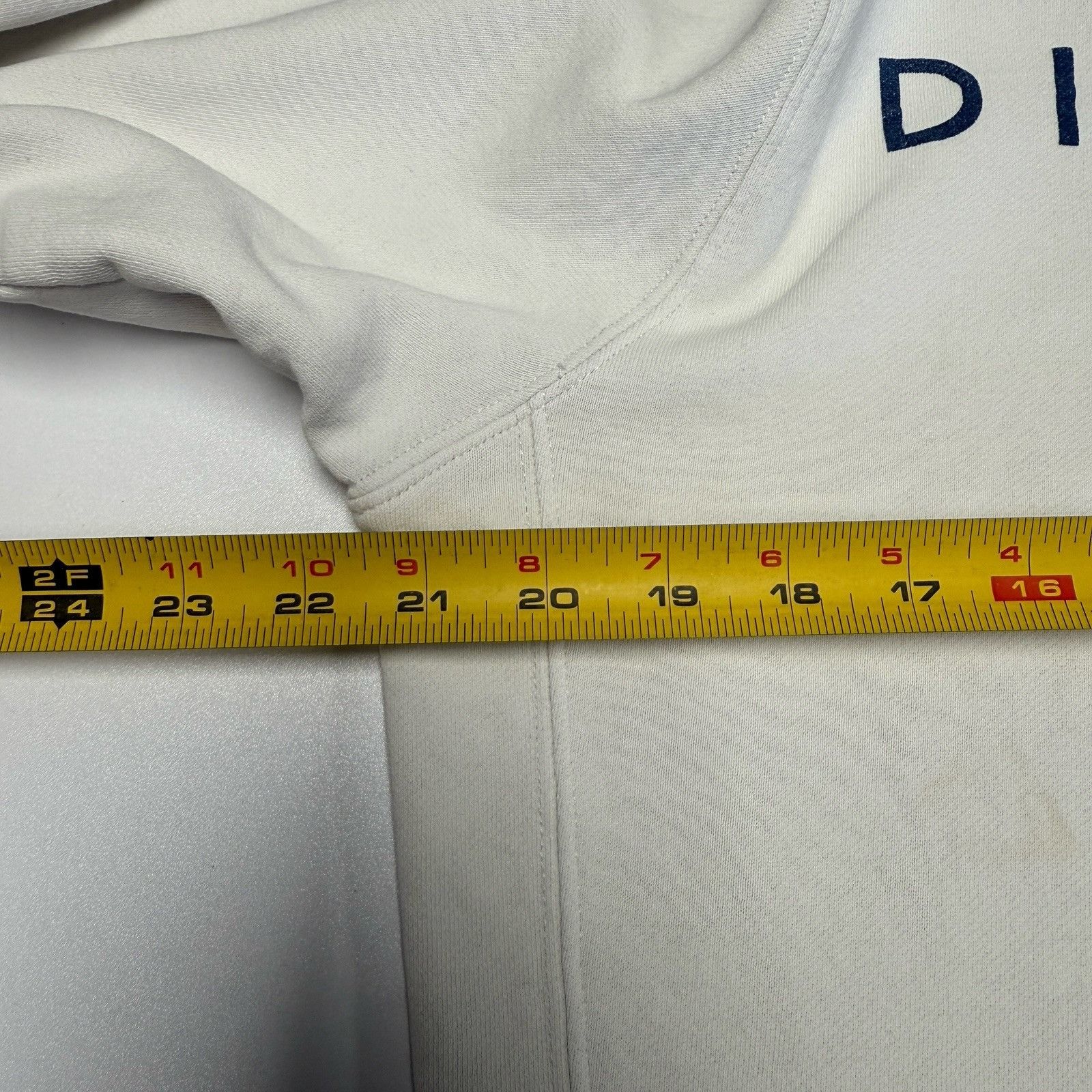 Diamond Supply Co. Vintage Diamond Supply Co Sweatshirt Mens Small 21.5x23.5 Size US S / EU 44-46 / 1 - 14 Thumbnail