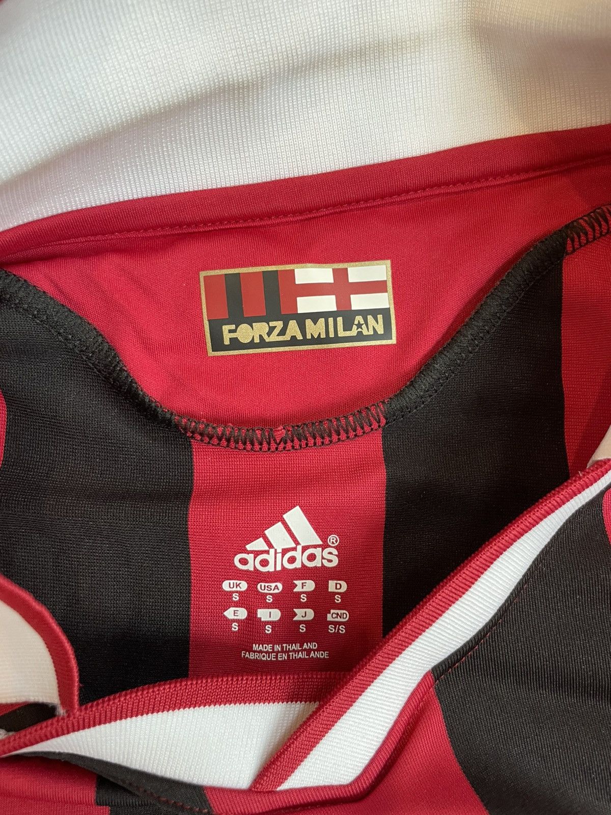 Adidas Ac Milan home jersey Size US S / EU 44-46 / 1 - 3 Thumbnail