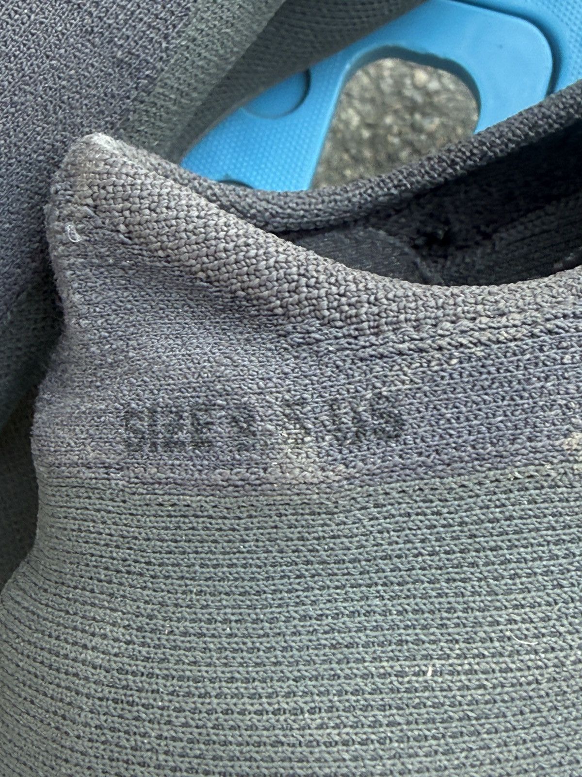 Yeezy Aidas Yezzy Knit Runner Sneaker Size US 9.5 / EU 42-43 - 7 Thumbnail