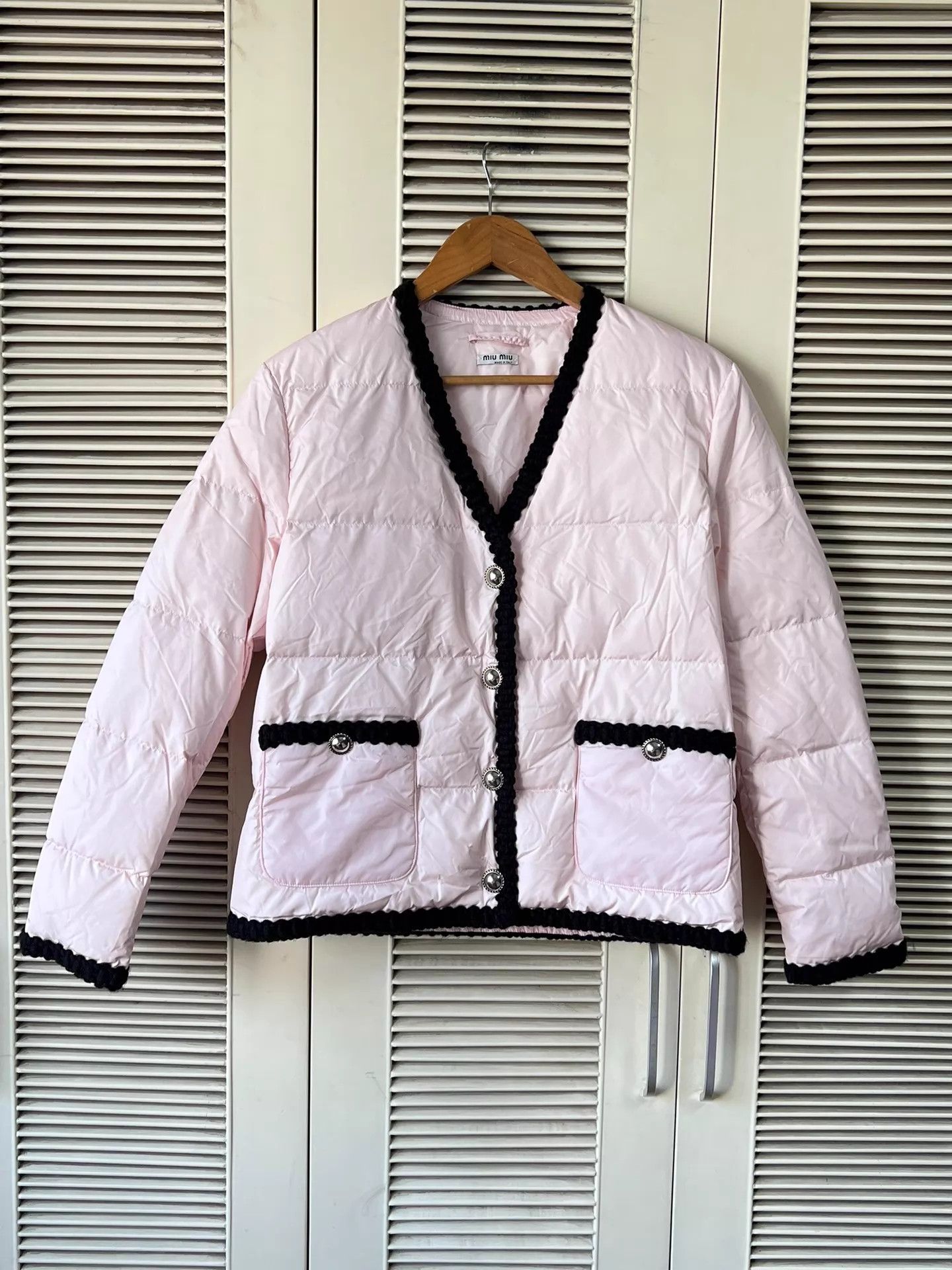 Miu Miu MIU MIU pink down jacket 38 classic V-neck black lace trim Size XS / US 0-2 / IT 36-38 - 1 Thumbnail