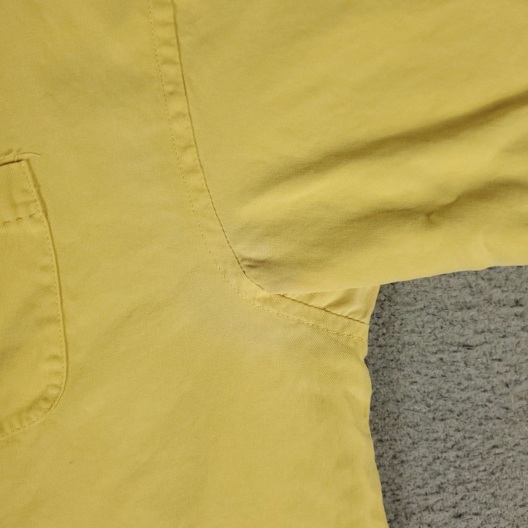 Tommy Bahama Tommy Bahama Shirt Mens XL Yellow Silk Hawaiian Short Sleeve Button Up Size US XL / EU 56 / 4 - 4 Thumbnail
