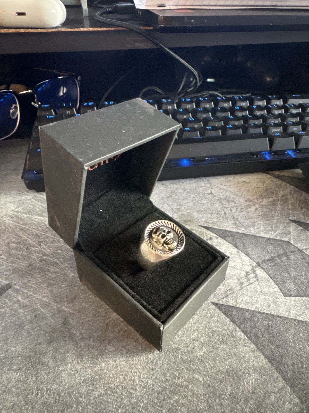Jewelry × Vintage Sterling steel silver skull ring Size ONE SIZE - 1 Thumbnail