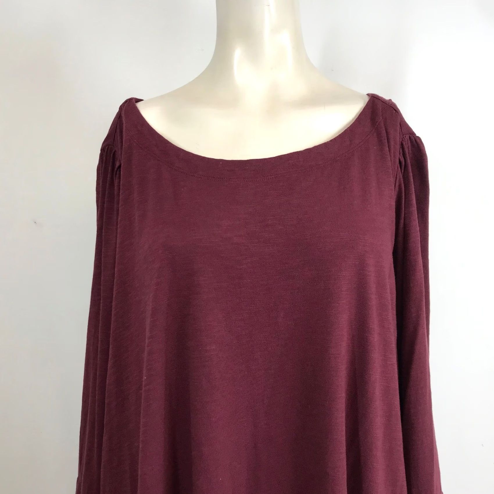 Vintage Lane Bryant Plus Size 26 28 Burgundy Long Sleeve Lace Detail Tunic Top Size 4XL / US 24-26 - 2 Thumbnail