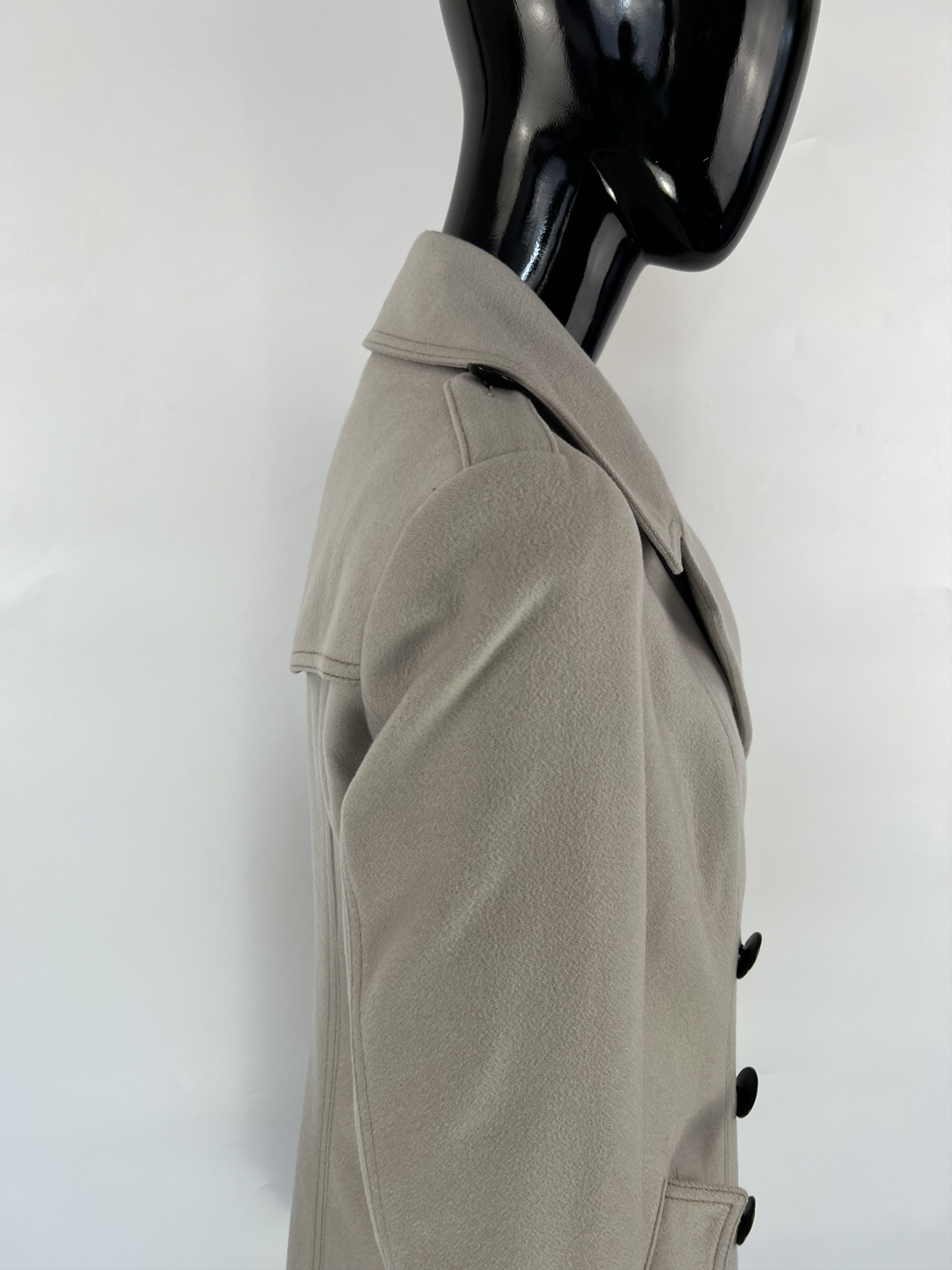 Burberry Burberry 100% Cashmere Double Breasted Coat Size US 8 Size M / US 6-8 / IT 42-44 - 11 Thumbnail