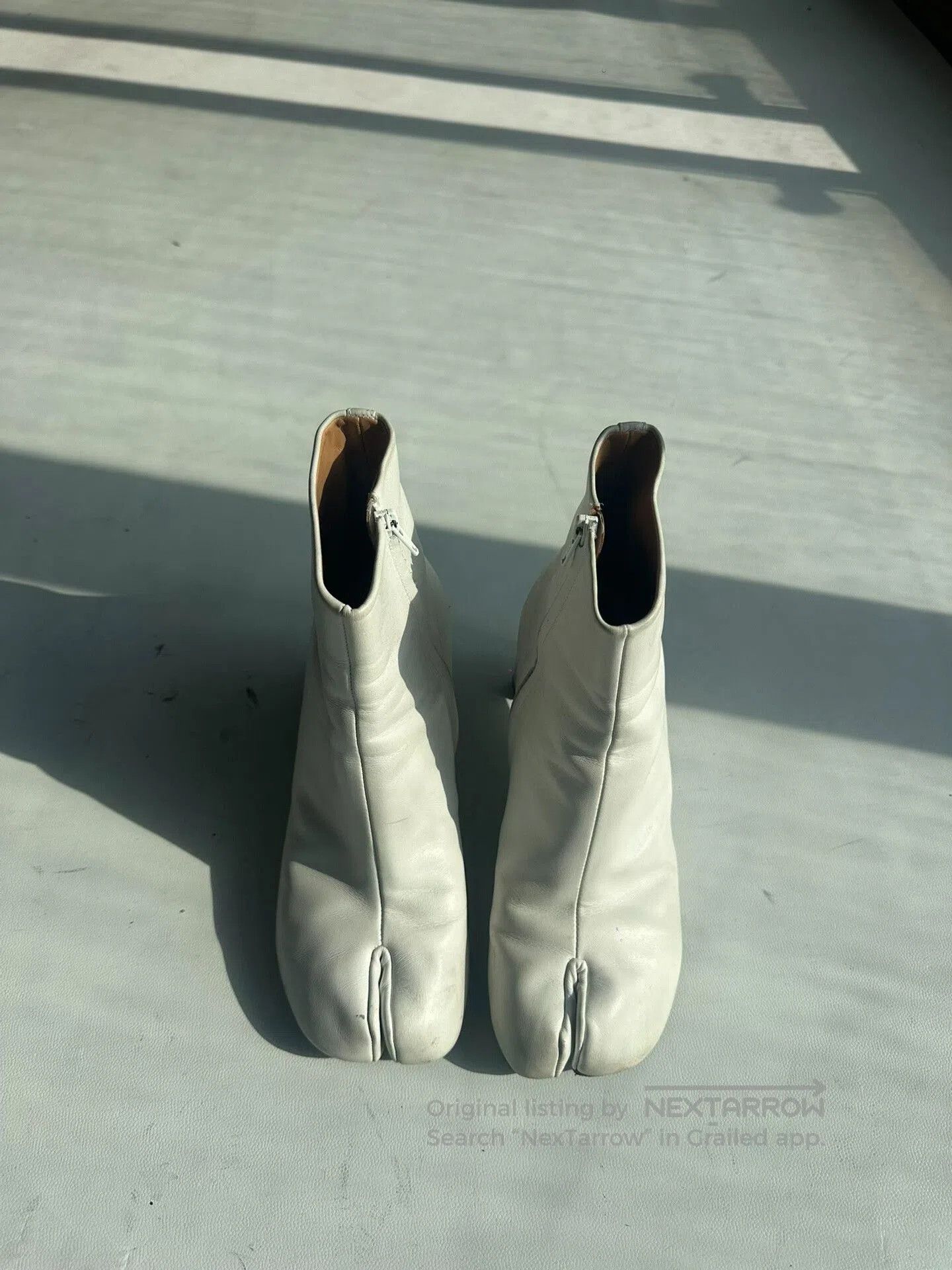Maison Margiela Maison Margiela Tabi White Heels. Size US 5 / IT 35 - 1 Thumbnail