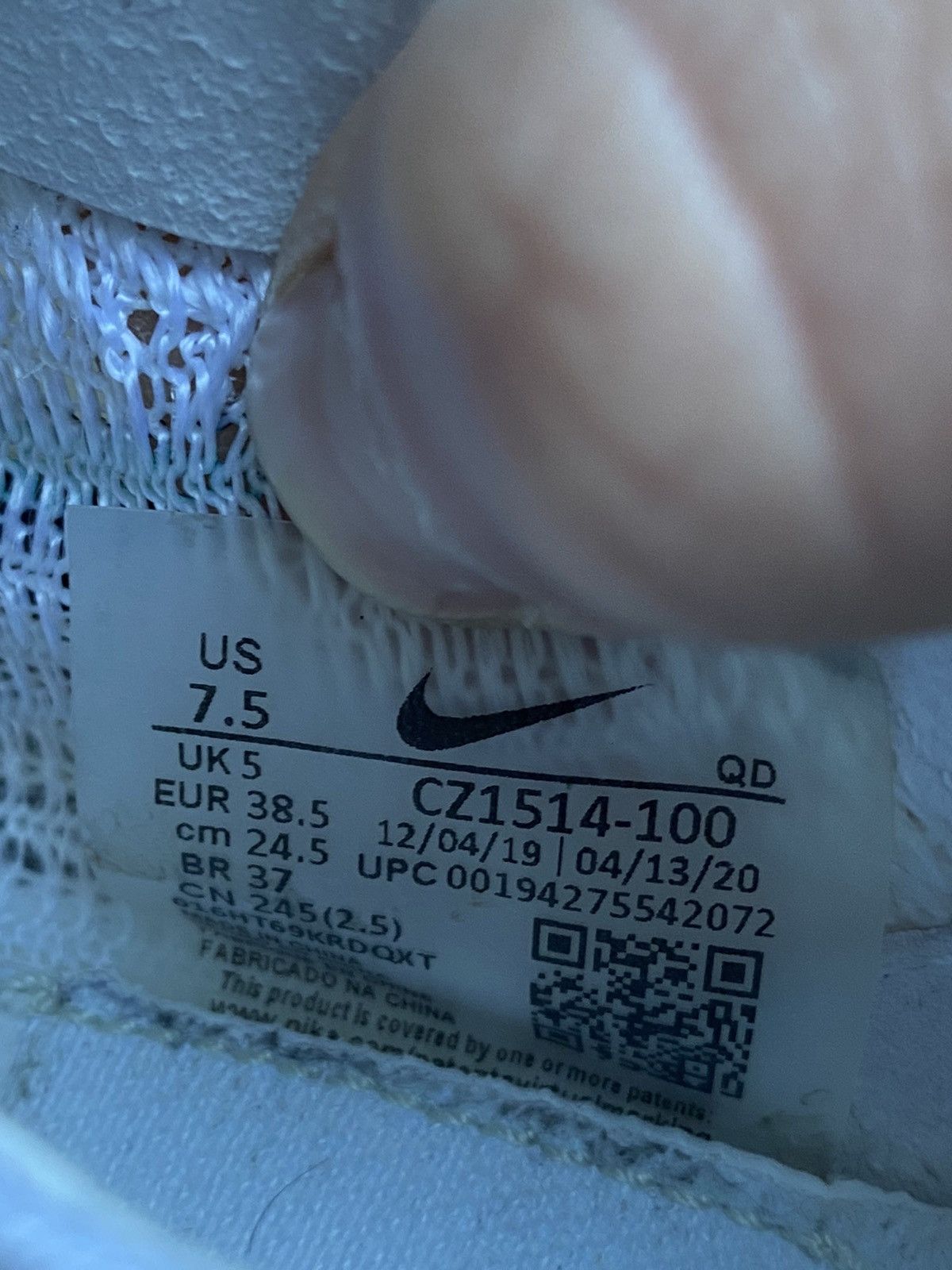 Nike Womans Nike Air Zoom Alphafly Next% Low Top Running Sneakers Size US 7.5 / IT 37.5 - 7 Thumbnail