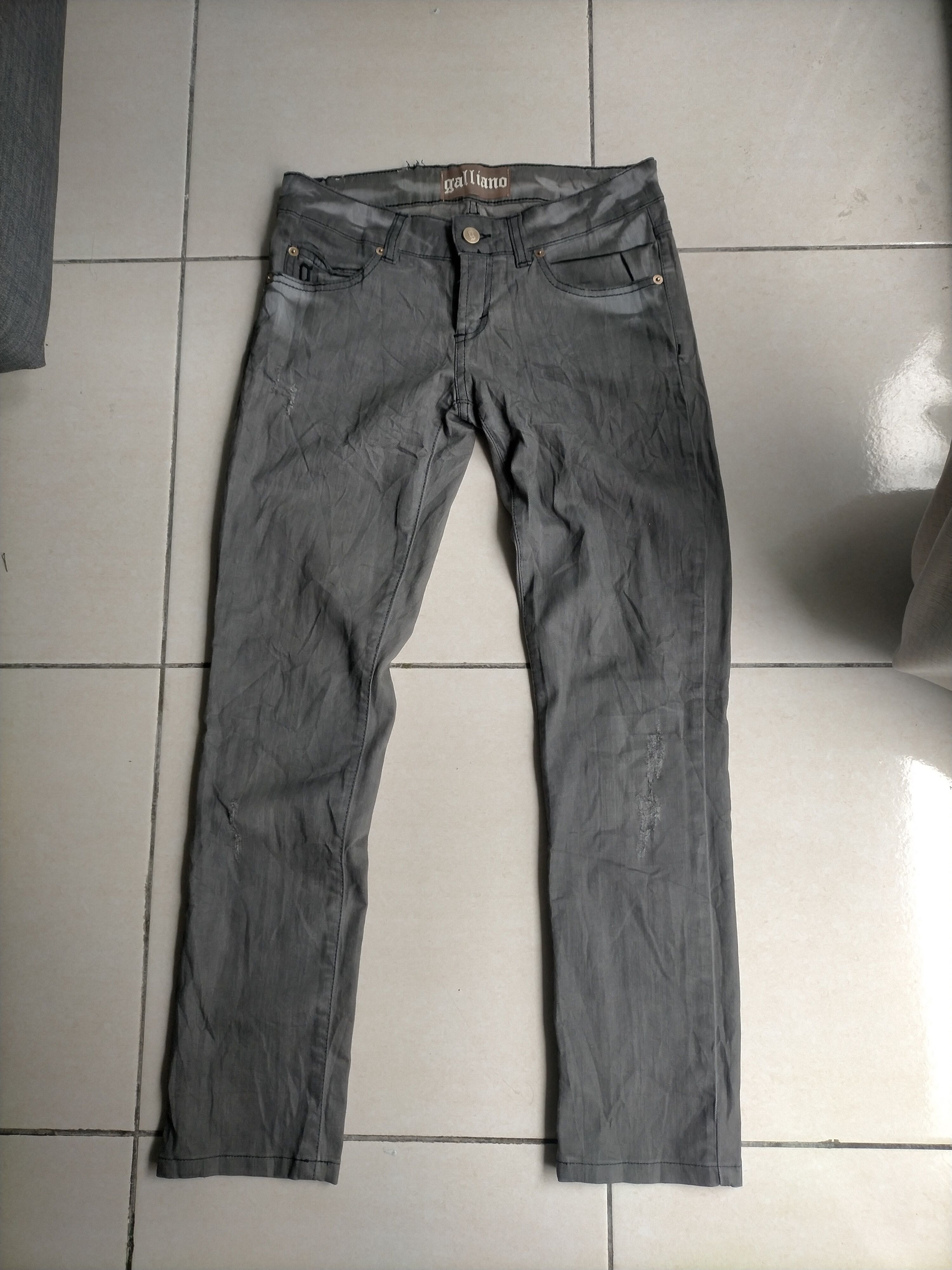John Galliano John Galliano Distressed Jeans Size US 29 - 2 Thumbnail