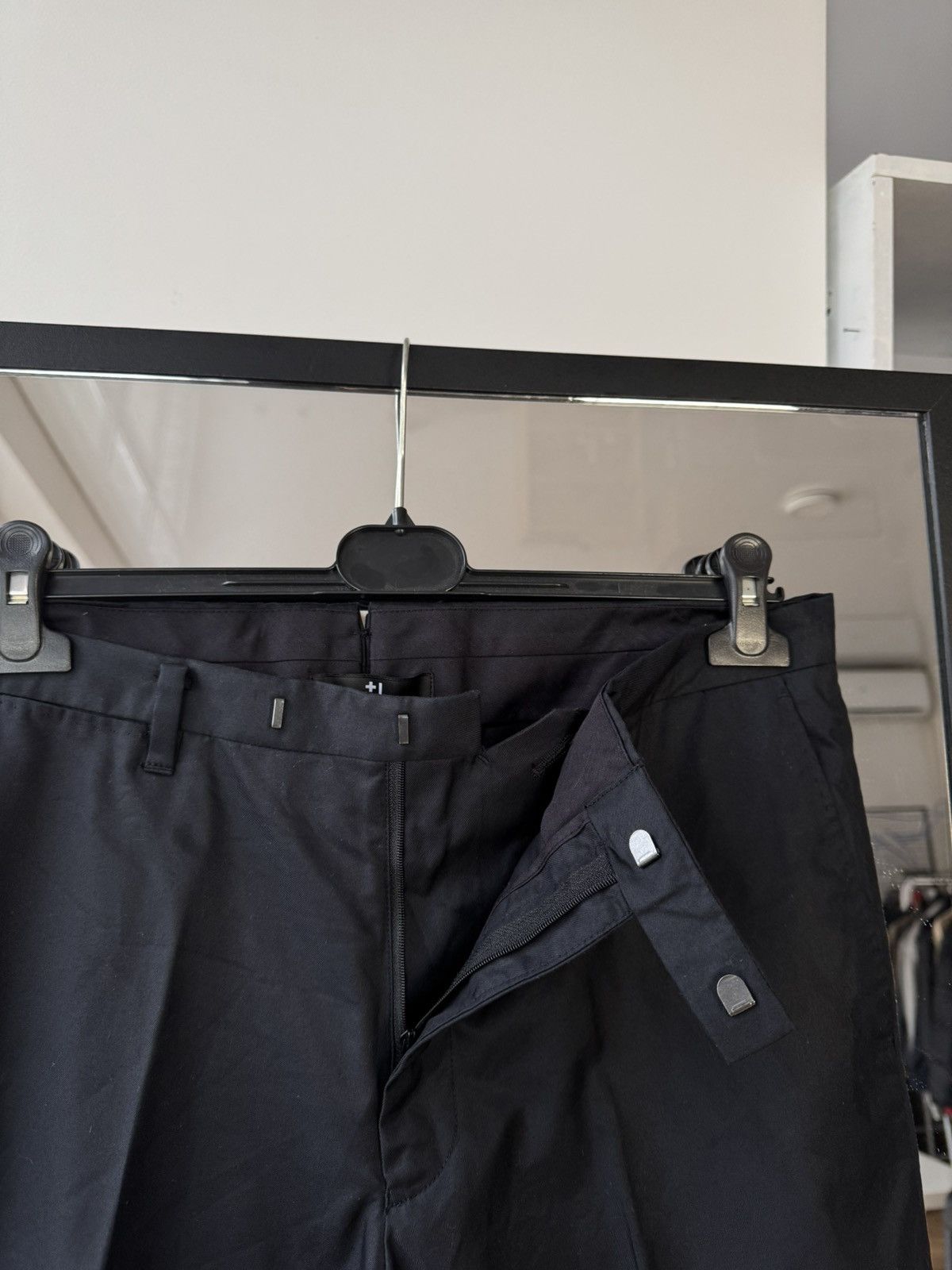Uniqlo Uniqlo x Jil Sander shorts size 34 Size US 34 / EU 50 - 6 Thumbnail
