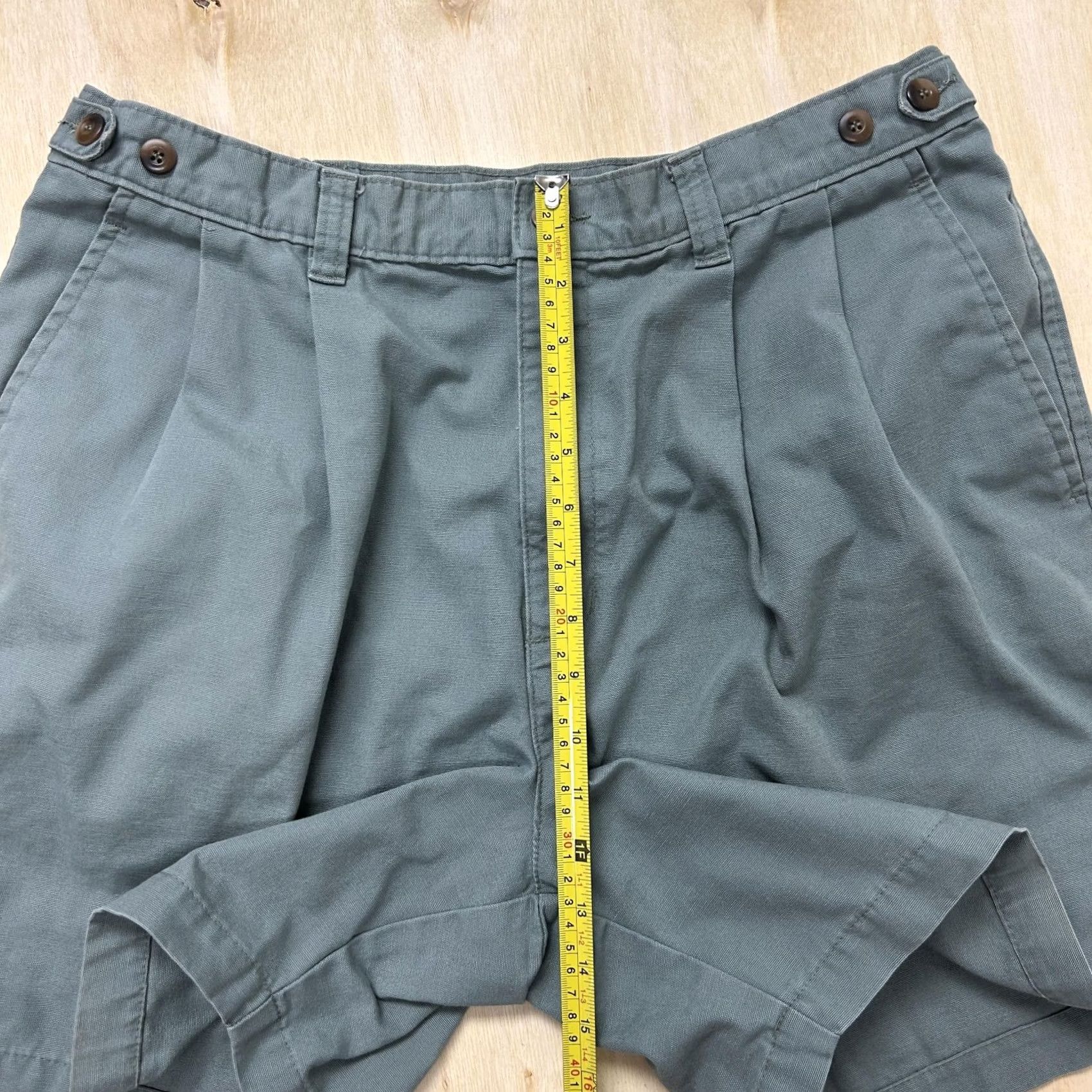 Dockers VINTAGE Dockers Chino Shorts Mens 36 Green Pleated Elastic Waist Casual Summer Mens Size US 36 / EU 52 - 7 Thumbnail