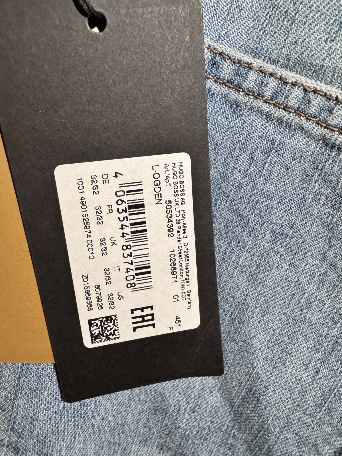 Hugo Boss Hugo Boss - Classic-Fit Jeans in Blue Comfort-Stretch Denim Size US 32 / EU 48 - 5 Thumbnail