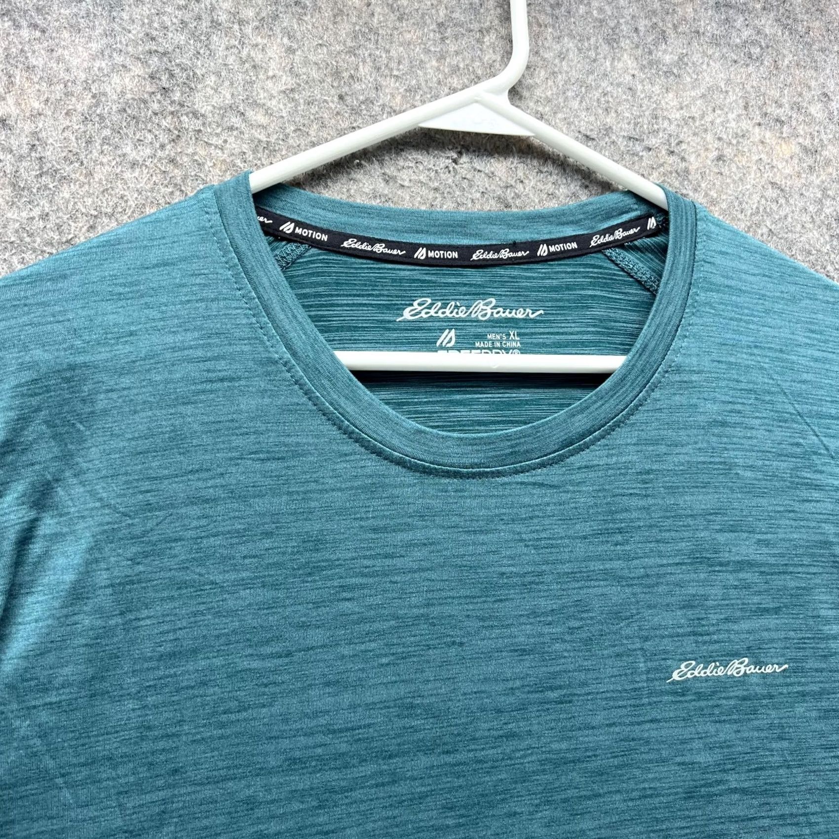 Eddie Bauer Eddie Bauer Shirt XL Athletic Fit Teal Blue Short Sleeve Crew Neck Logo T-Shirt Men Small Details: All Seasons, Free Dry Motion Training Size US XL / EU 56 / 4 - 7 Thumbnail
